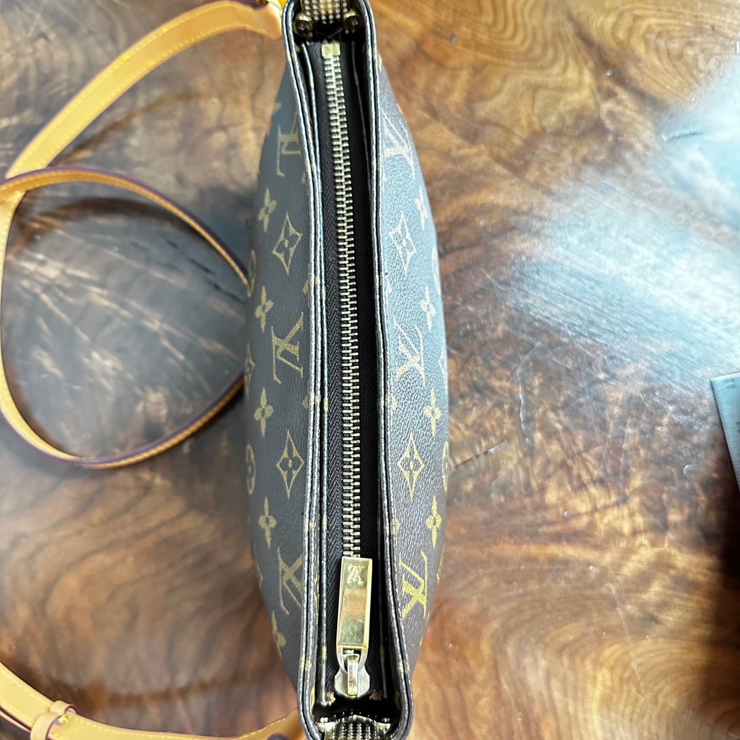 The Junco Crossbody -Orvis bags LV Monogram in Vachetta
