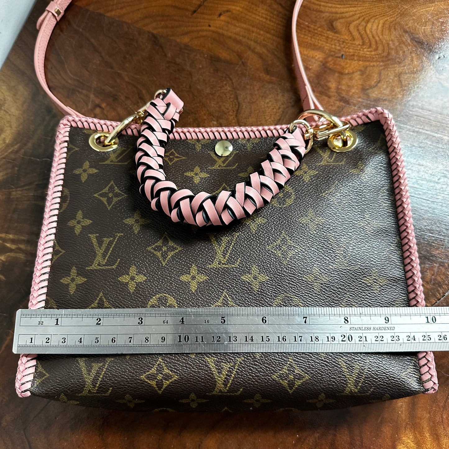 The Swan Crossbody -Orvis bags Monogram in Pale Pink
