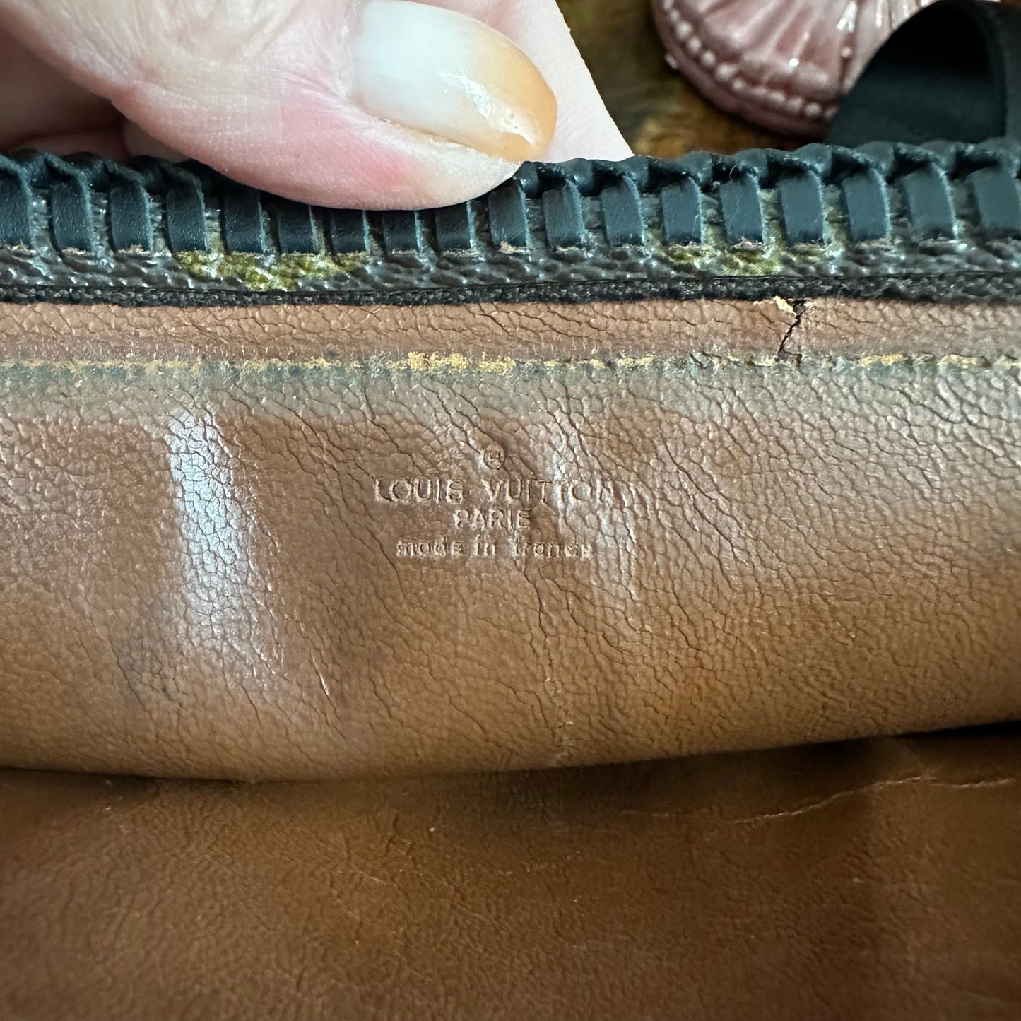 The Swan Crossbody -Orvis bags Monogram in Black