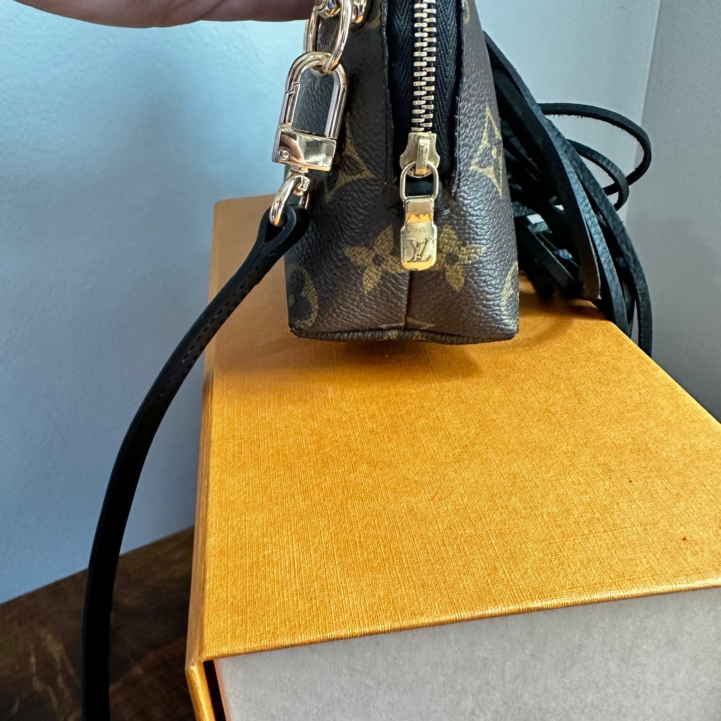 The Junco Crossbody -Orvis bags Monogram in Black Fringe