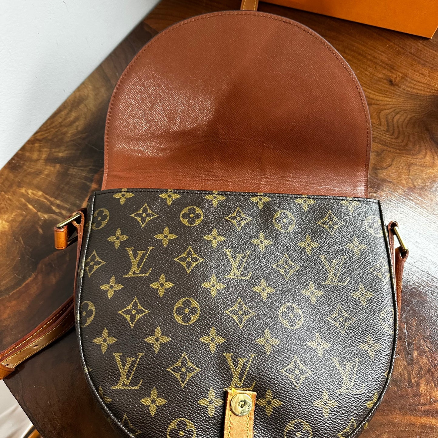 The Dove Crossbody -Orvis bags LV Monogram in Vachetta