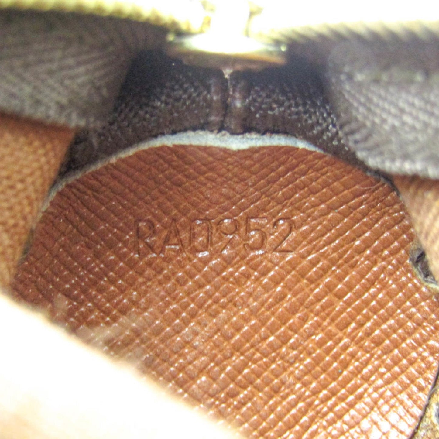 Louis Vuitton Etui À Balles De Golf Brown Canvas Wallet