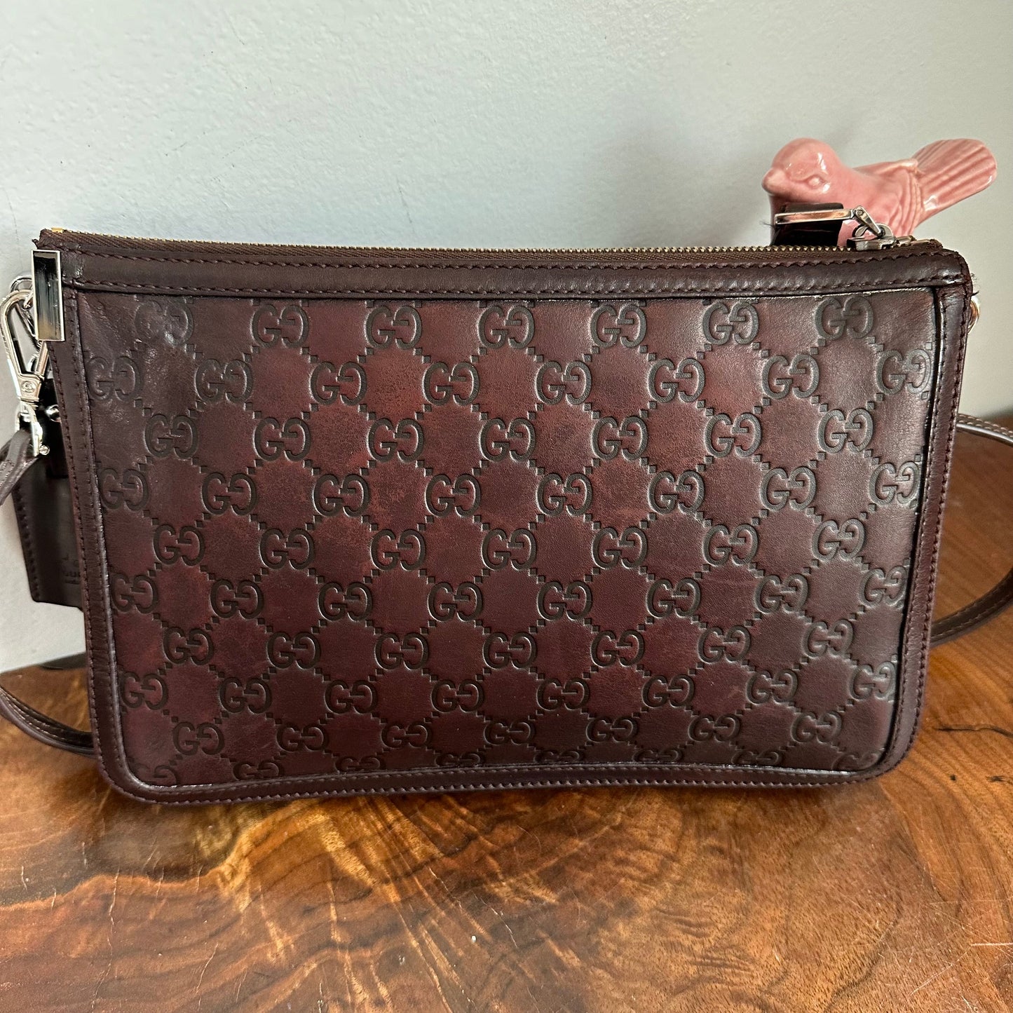The Junco -Orvis bags Gucci Guccissima Crossbody Bag in Brown