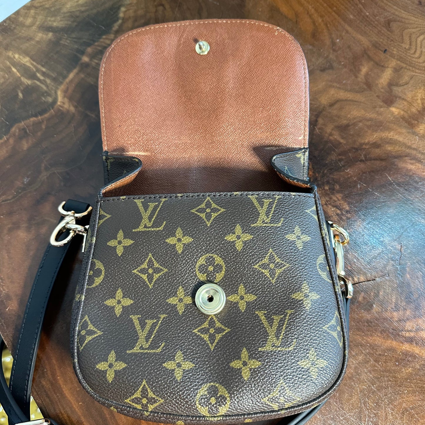 The Swift Crossbody -Orvis bags Monogram LV in Black
