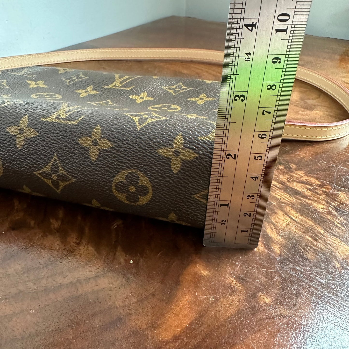 The Cygnet Crossbody -Orvis bags Monogram in Vachetta