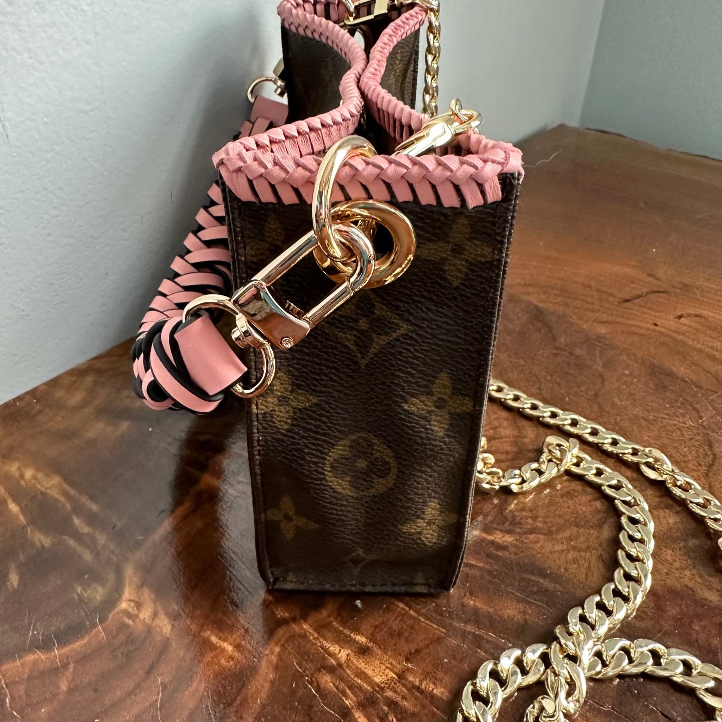 The Cygnet Crossbody Handbag -Orvis bags LV Monogram in Blush Pink