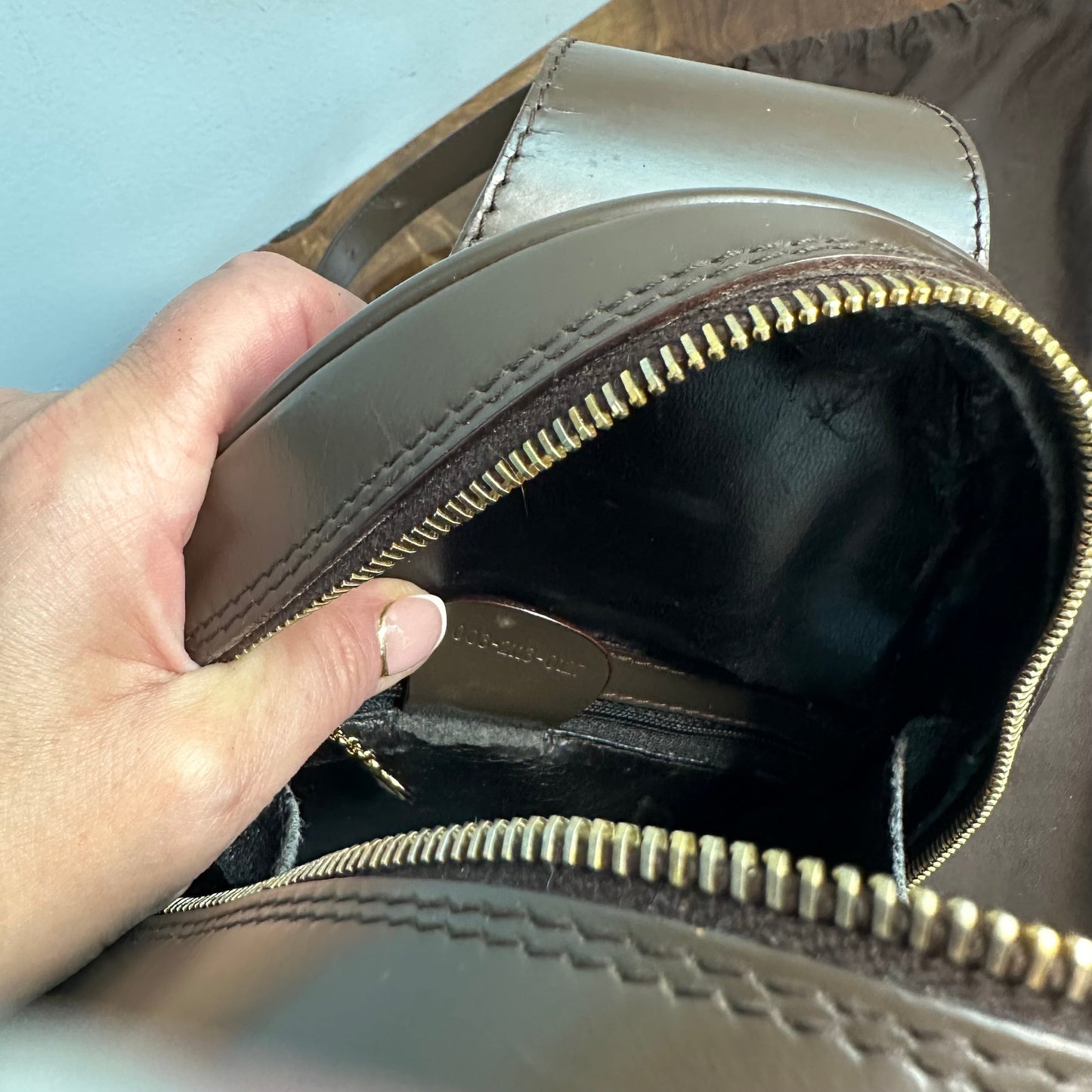 The Loon -Orvis bags Gucci Sling/Backpack in Brown Patent Leather