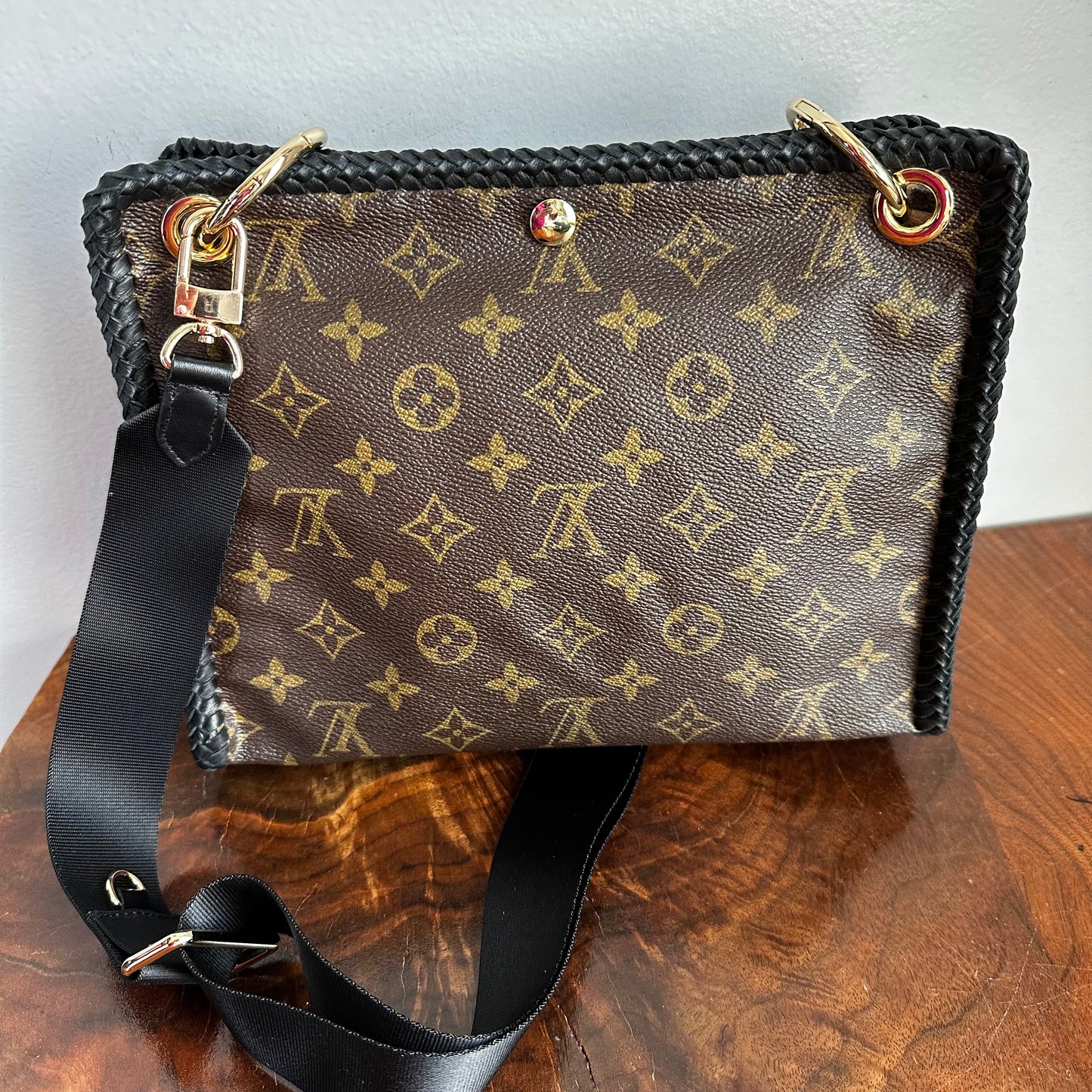 The Swan Crossbody -Orvis bags LV Monogram in Black