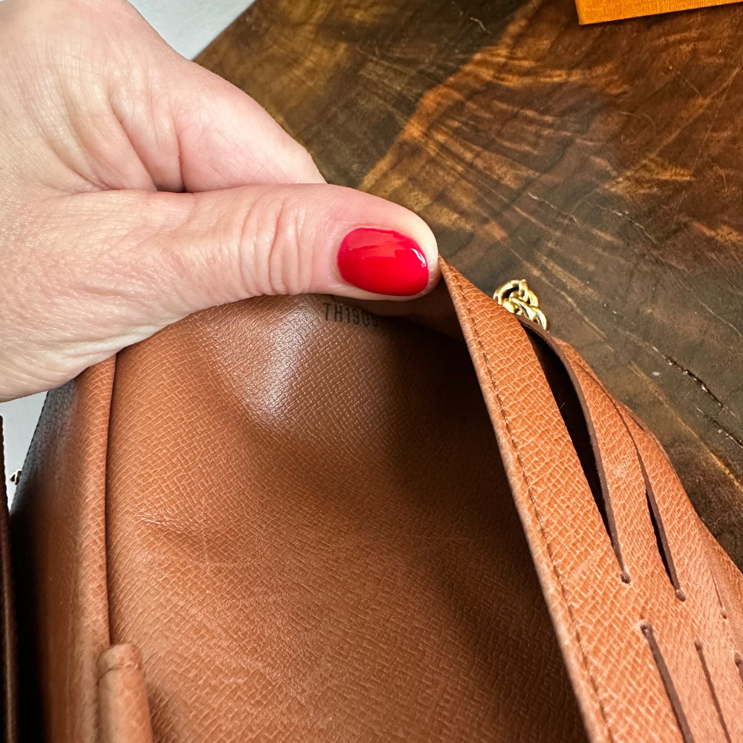 The Junco Wallet Crossbody -Orvis bags LV Monogram