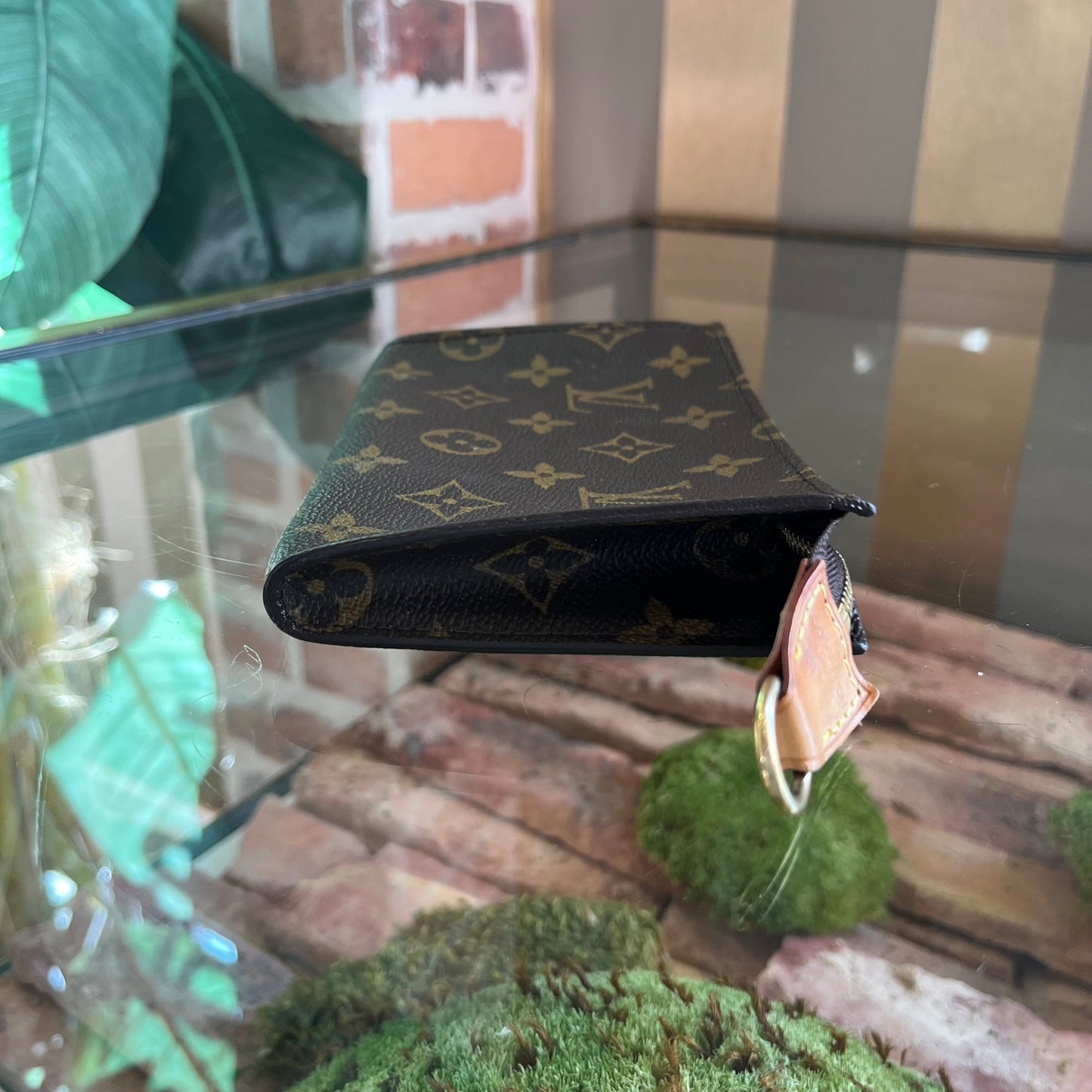 LOUIS VUITTON Vintage LV Monogram Petite Pouch