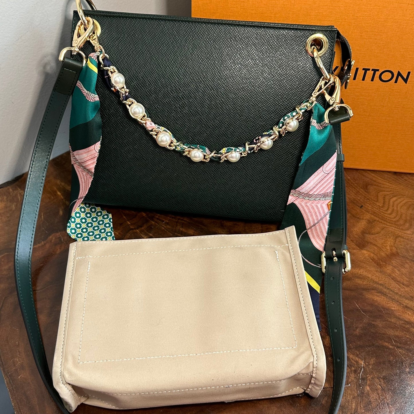 The Swan Crossbody -Orvis bags LV Taiga Leather in Dark Green