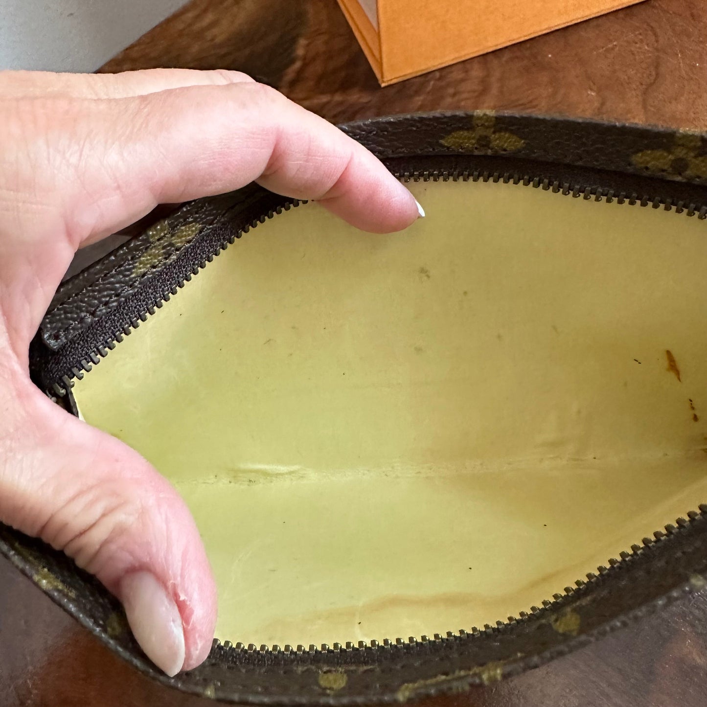 The Junco Crossbody -Orvis bags LV Monogram