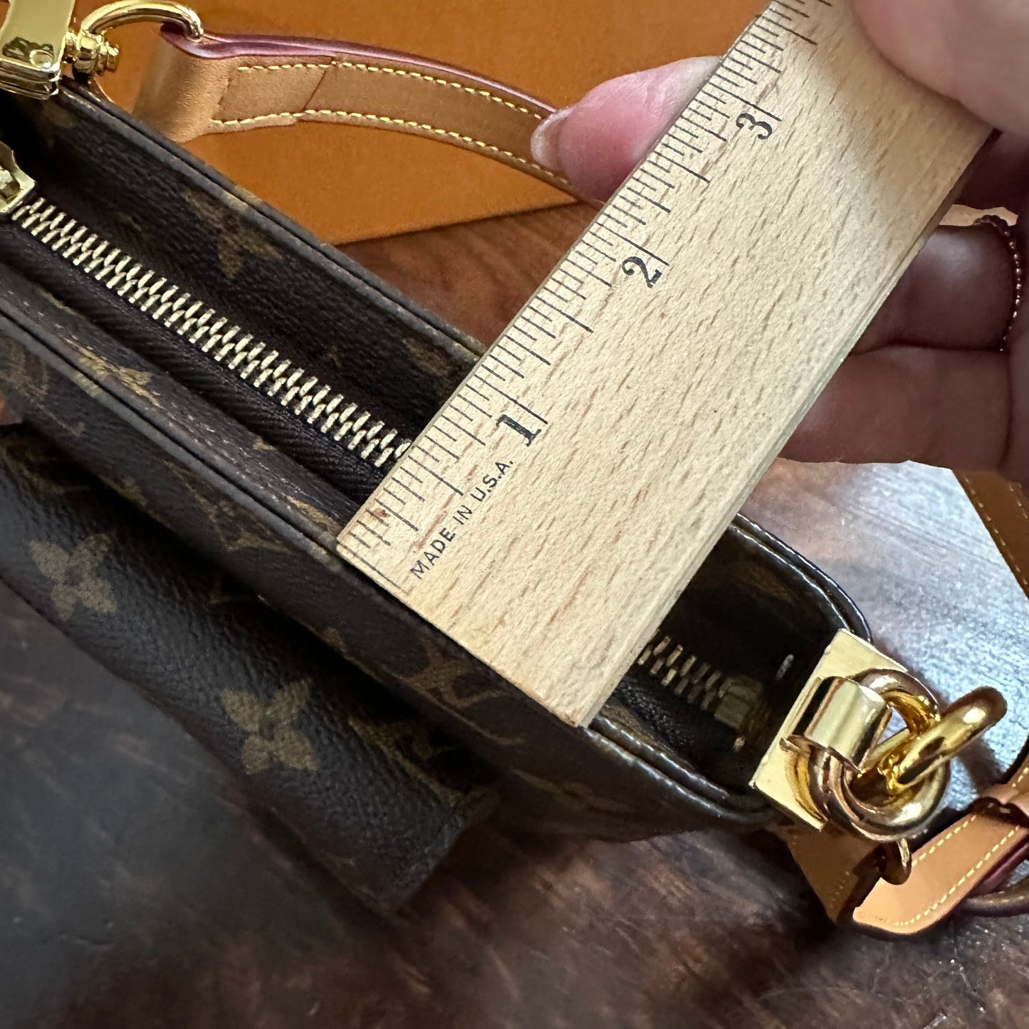 The Junco Crossbody -Orvis bags LV Monogram in Vachetta
