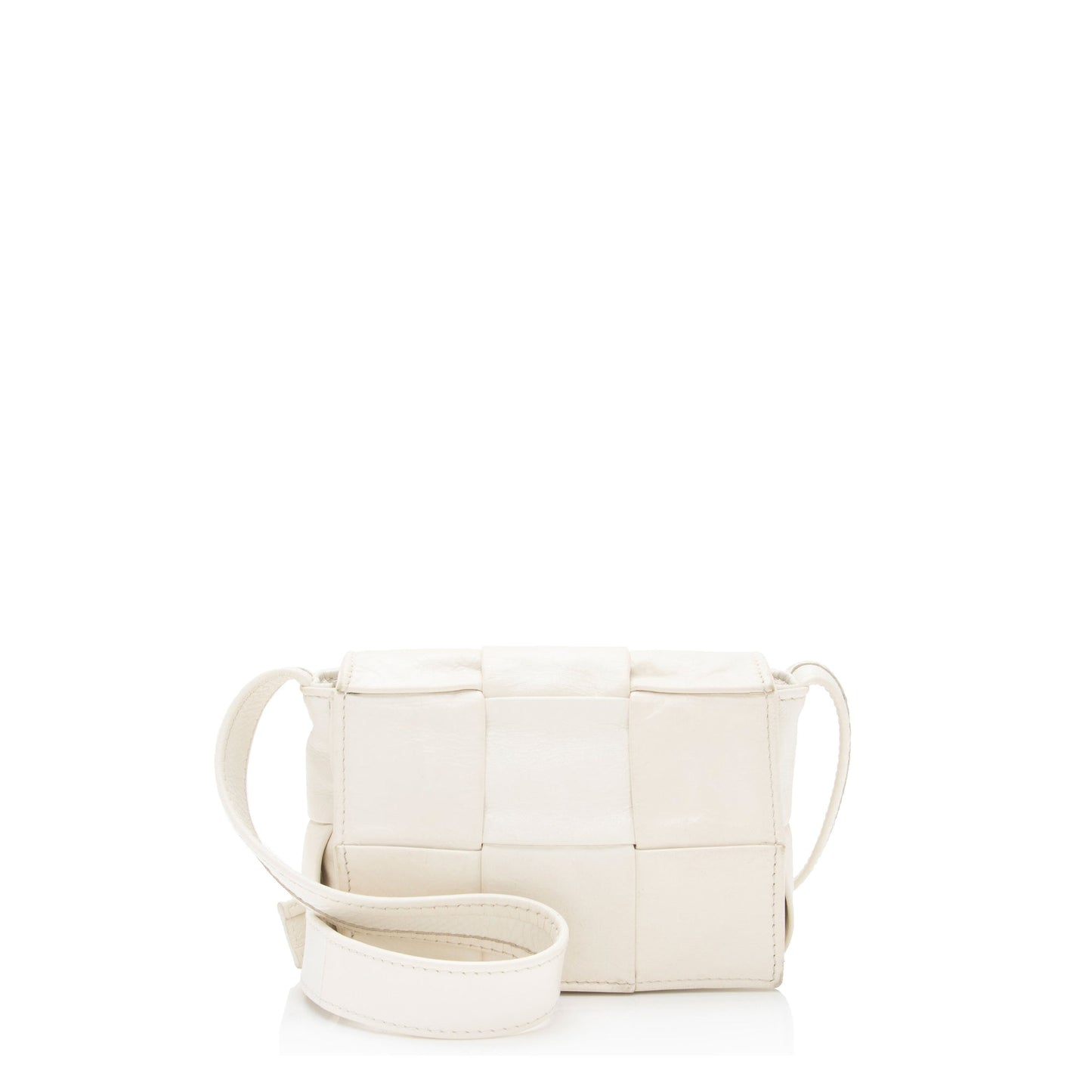 Bottega Veneta Calfskin Candy Cassette Crossbody (SHF-8XUpjP)