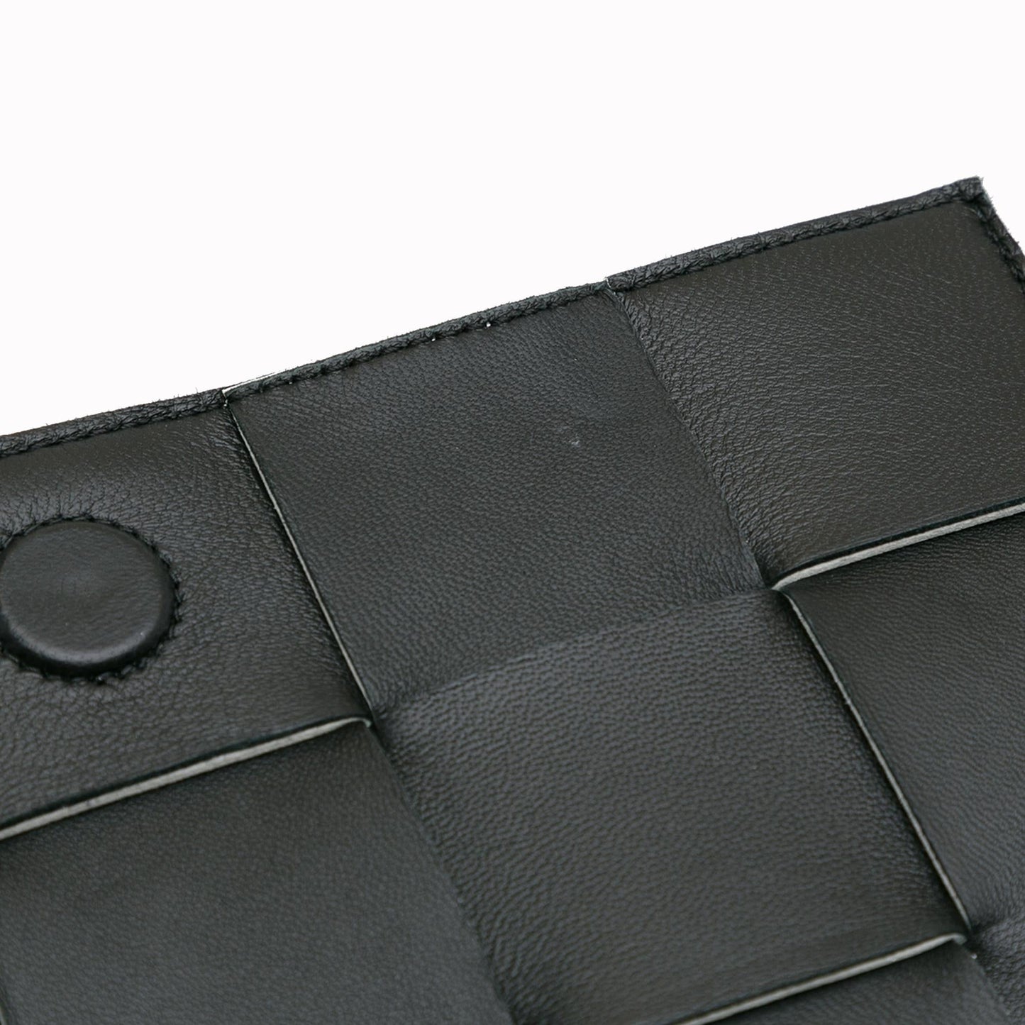 Bottega Veneta Calfskin Intrecciato Cassette Crossbody (SHG-F2bVdG)