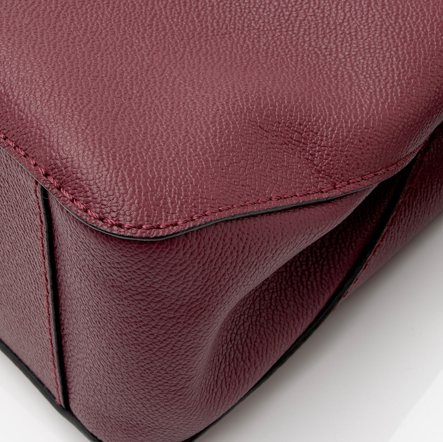 Burberry Calfskin Helmsley Small Crossbody Bag (SHF-Q0gM3b)
