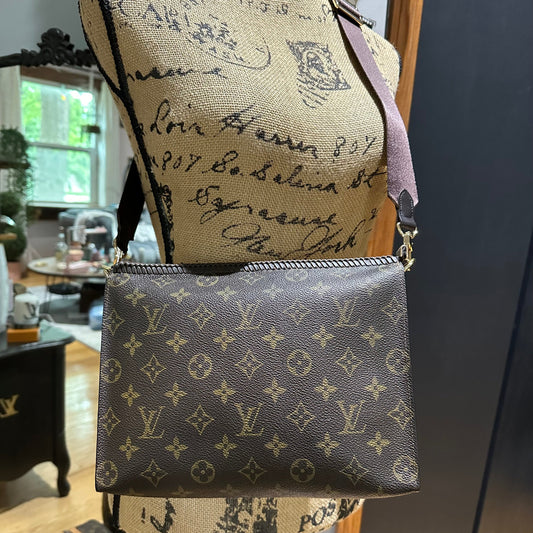 The Swan Crossbody -Orvis bags Monogram in Brown