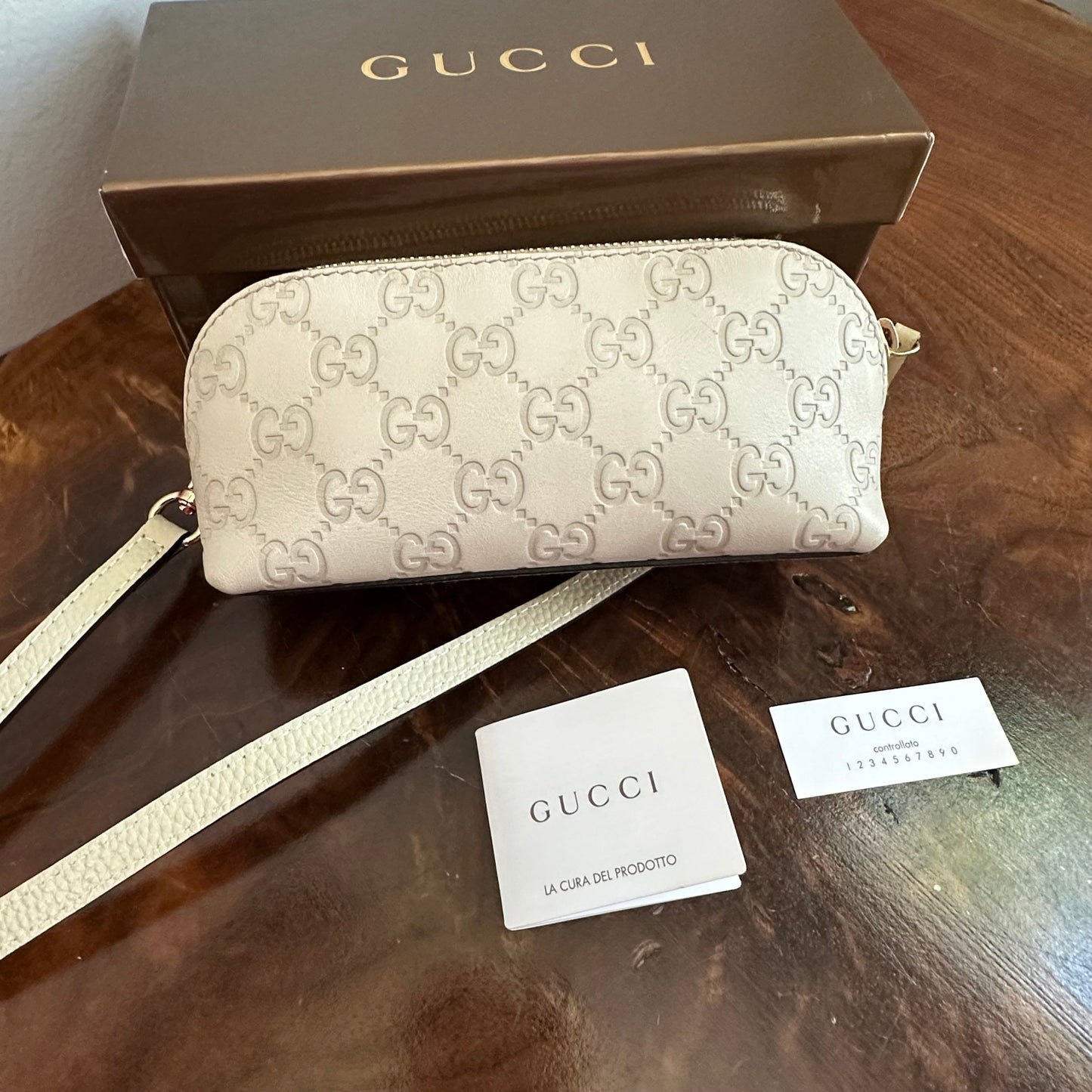 The Junco Crossbody -Orvis bags Guccisima Gucci in Light Taupe
