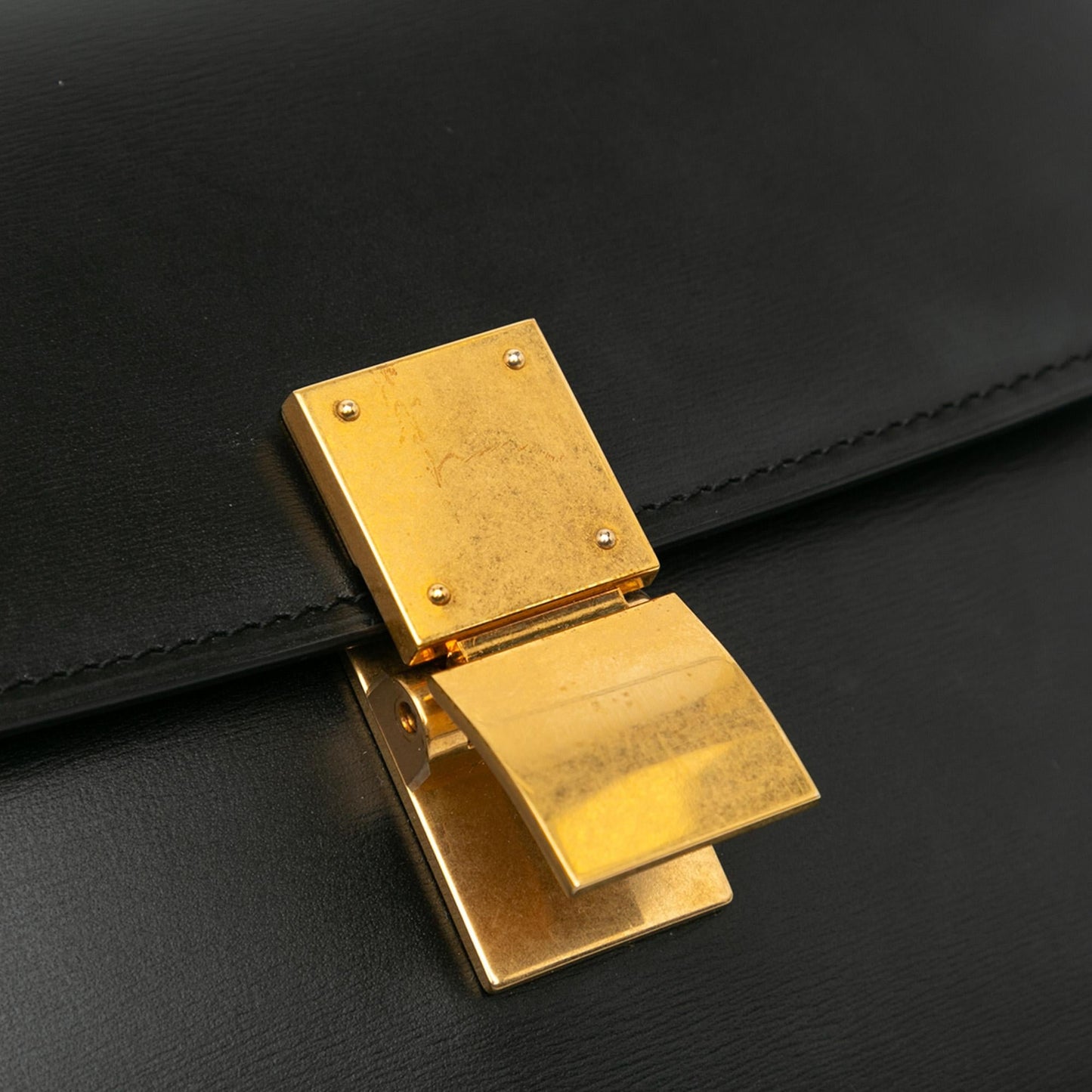 Celine Teen Calfskin Classic Box Crossbody (SHG-uTnYMq)