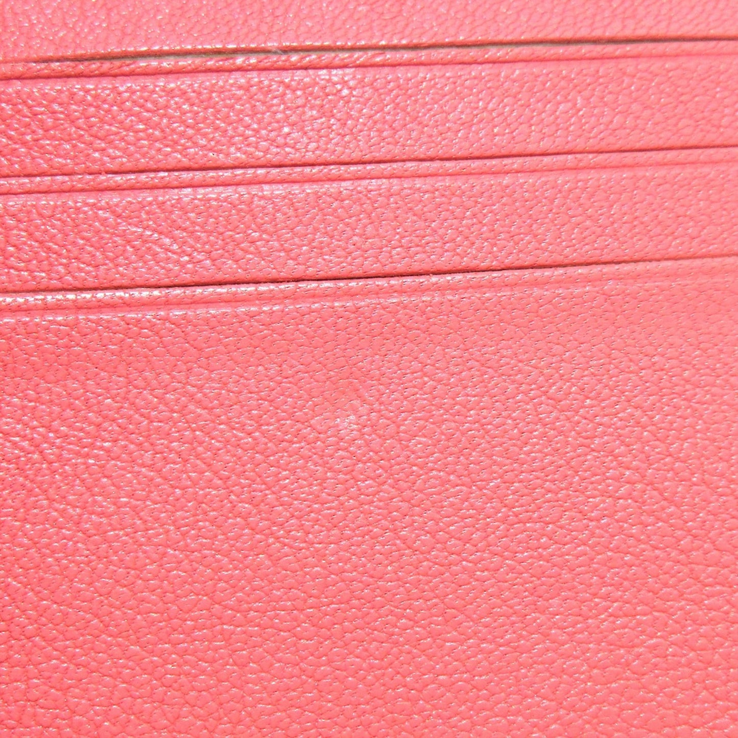 Chanel CC Lucky Clover Calfskin Small Wallet (SHG-kFLM7a)