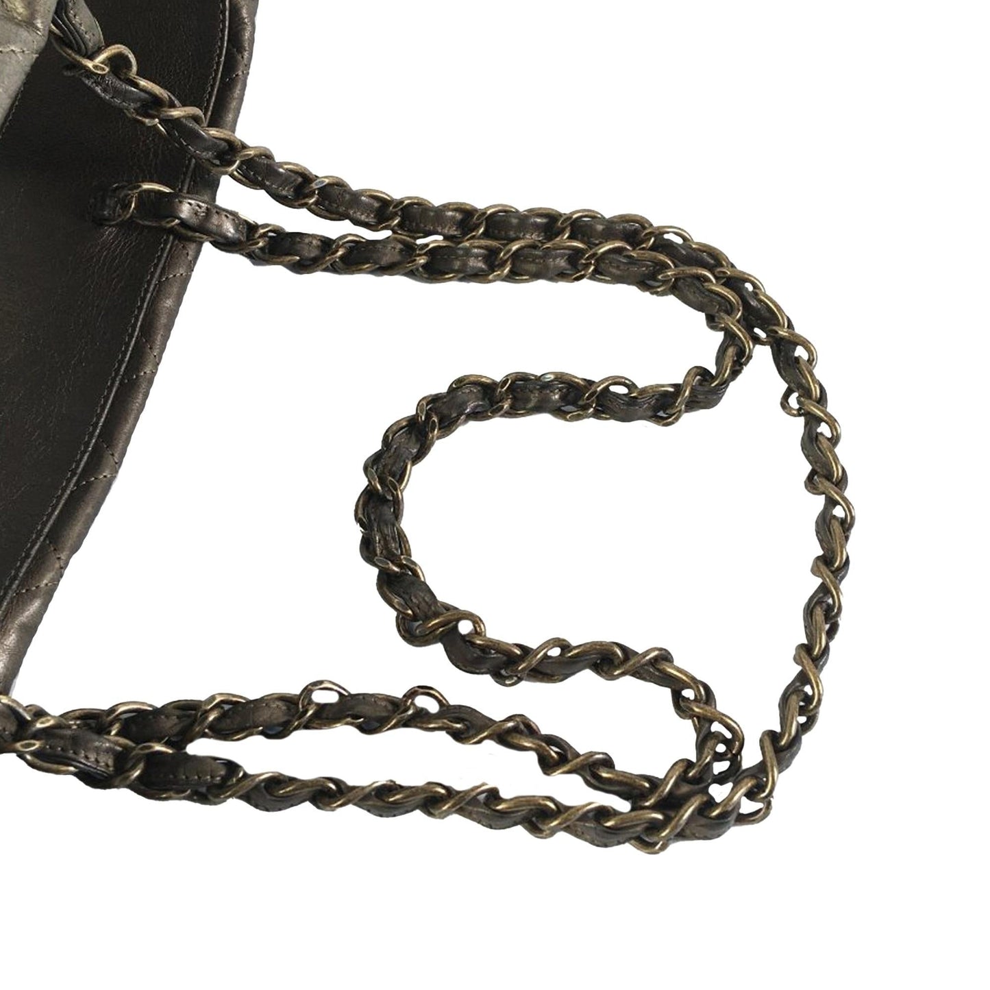 Chanel CC Quilted Calfskin Istanbul Tote (SHG-d6Lzss)