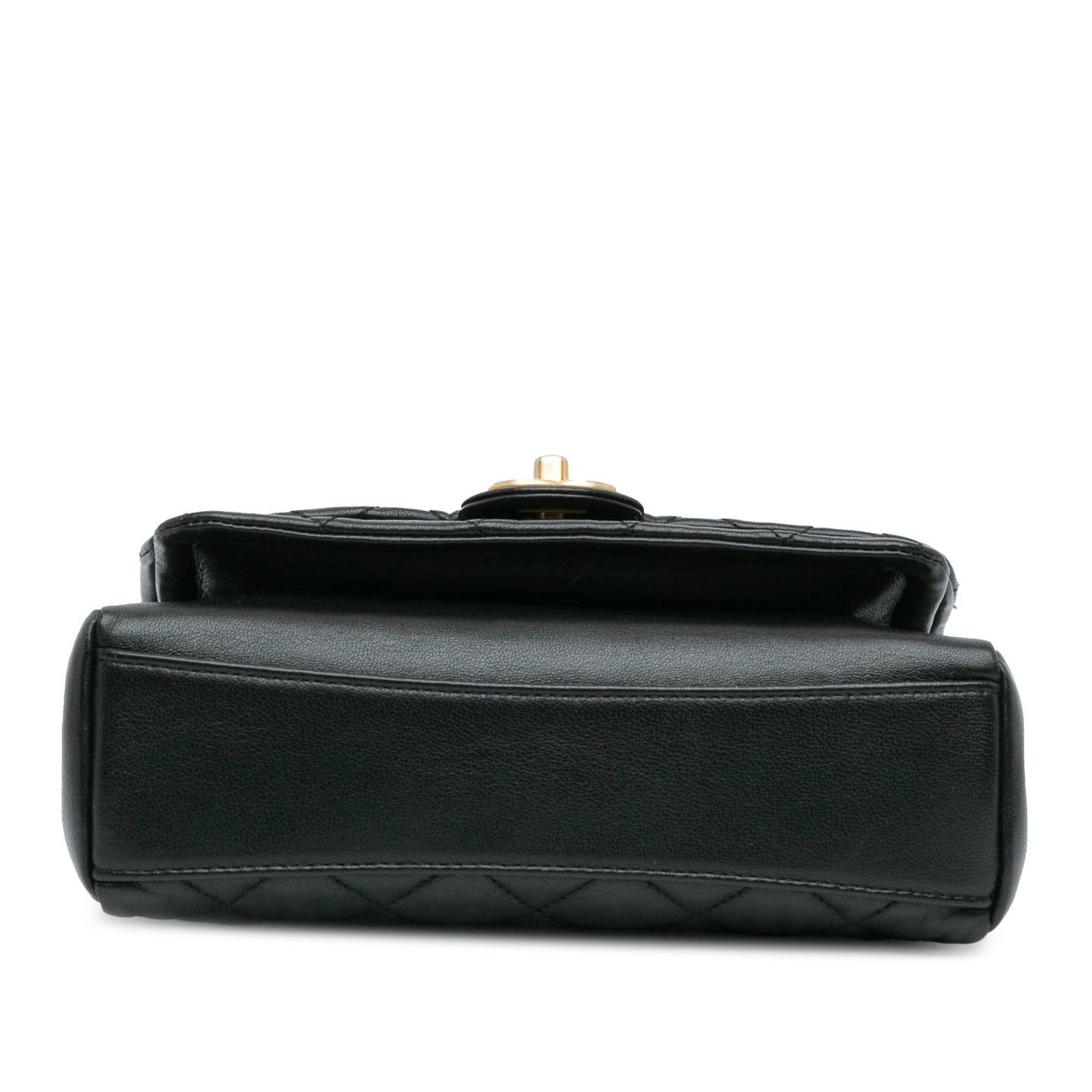 Chanel CC Quilted Lambskin Chain Link Flap