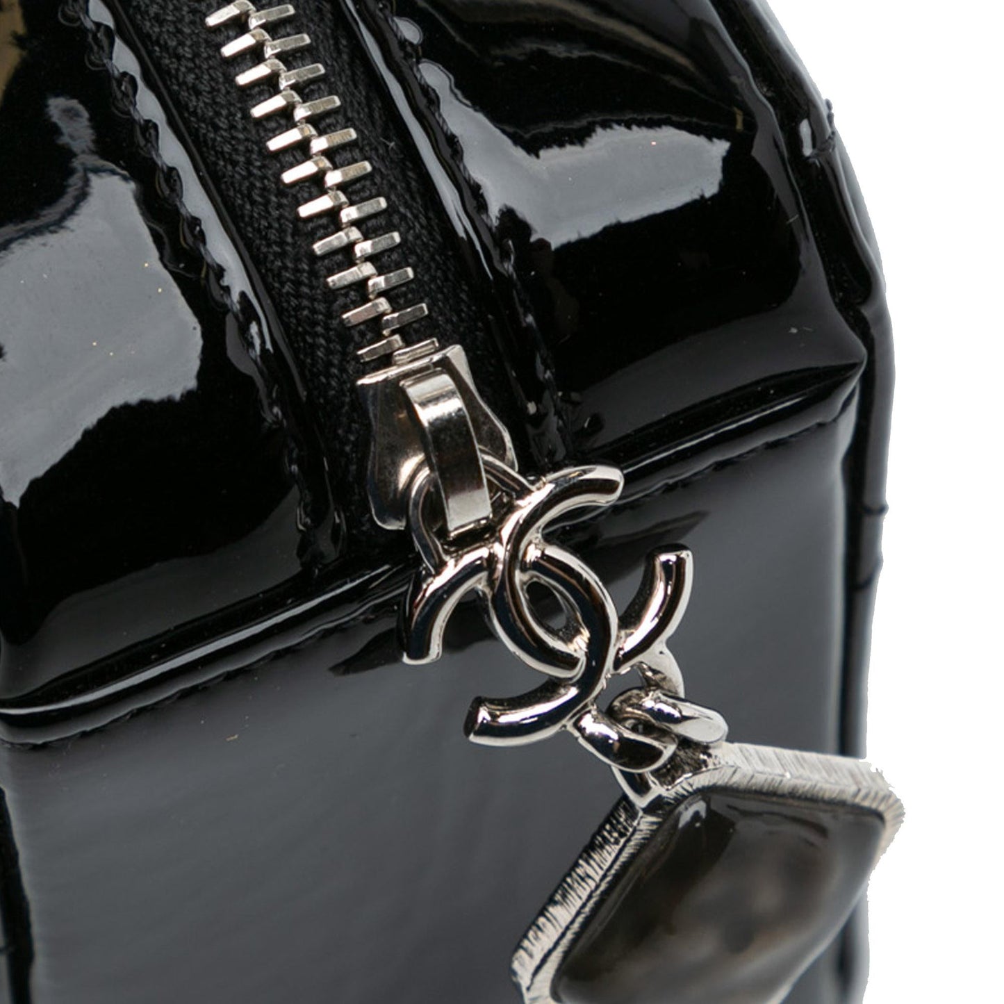 Chanel CC Quilted Patent Clutch With Chain