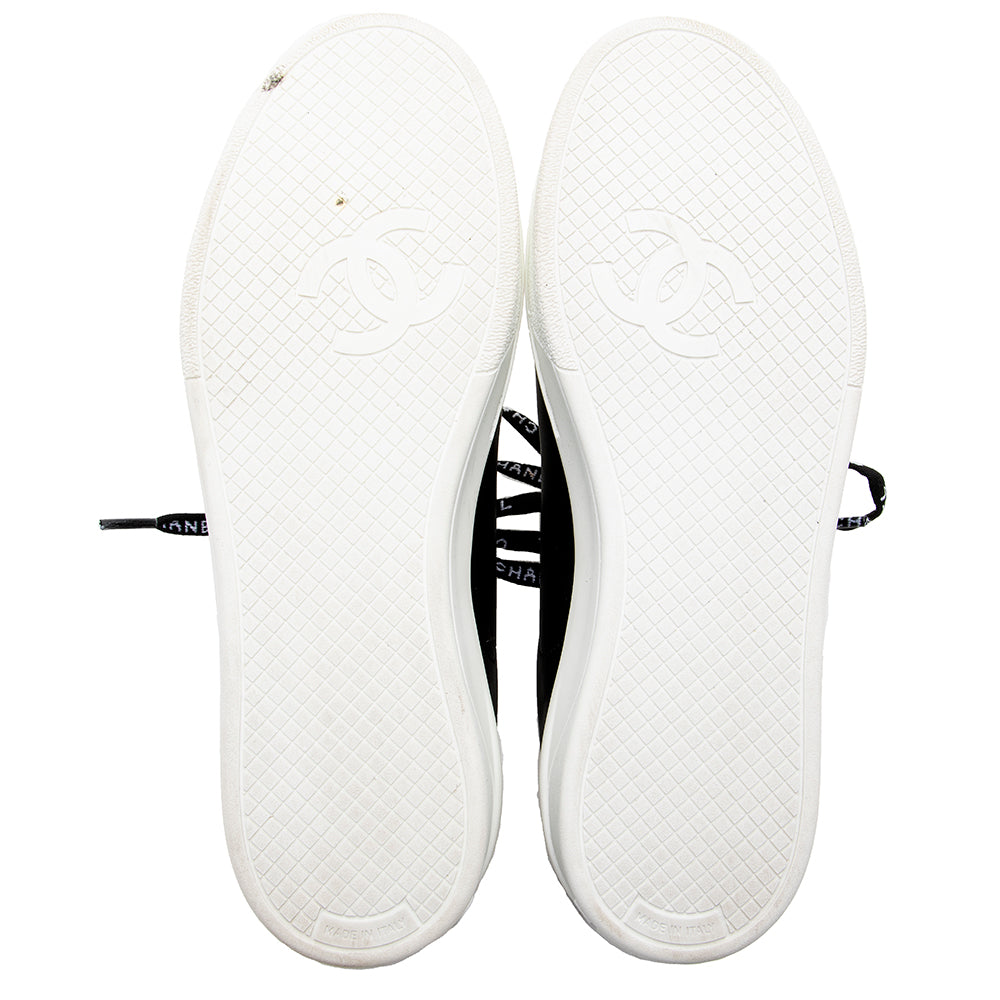 Chanel Calfskin Classic Sneakers - Size 7 / 37 (SHF-19557)