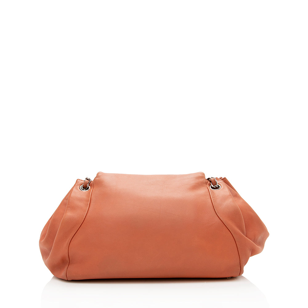 Chanel Calfskin Hampton Accordion Shoulder Bag (SHF-16469)