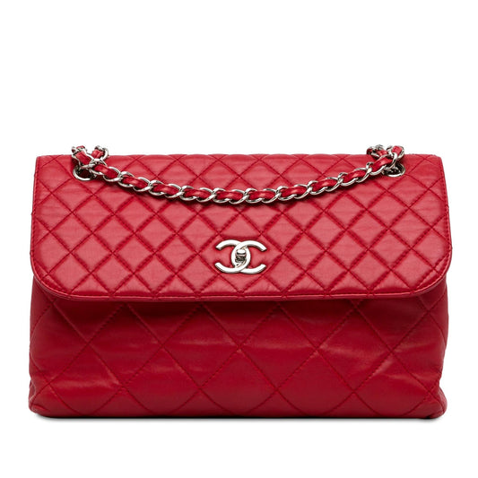 Chanel Calfskin In The Business Flap (SHG-qph0Di)
