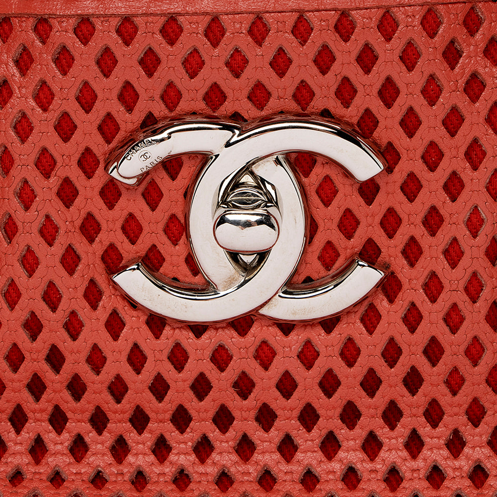 Chanel Perforated Calfskin Up In The Air Large Tote (SHF-16213)