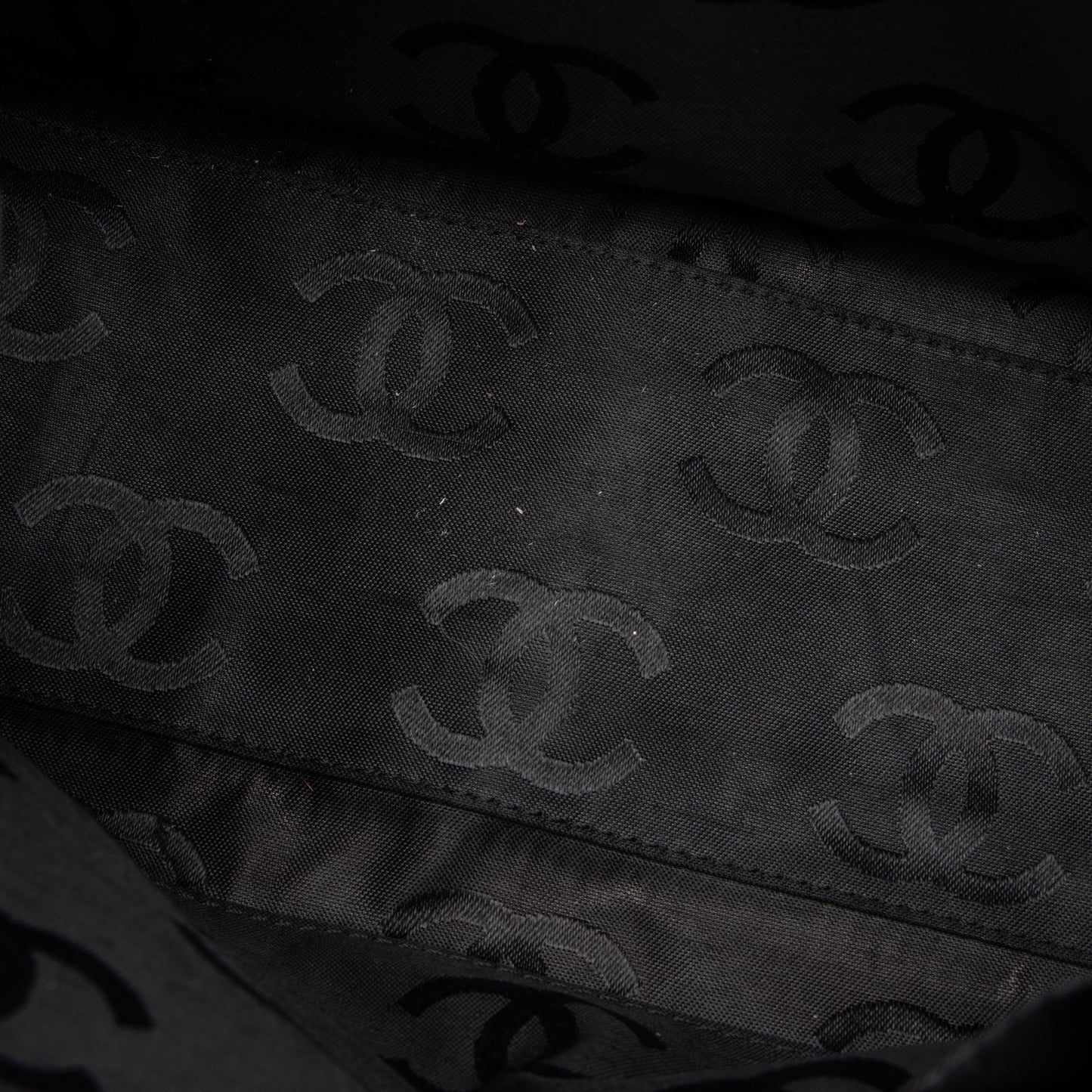 Chanel Calfskin Surpique Satchel (SHF-O6gojx)