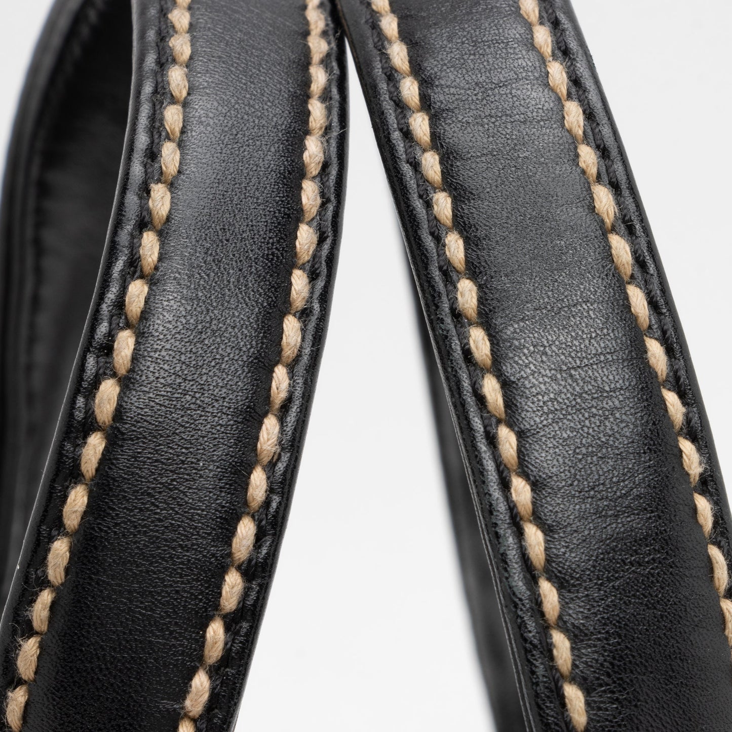 Chanel Calfskin Surpique Satchel (SHF-O6gojx)