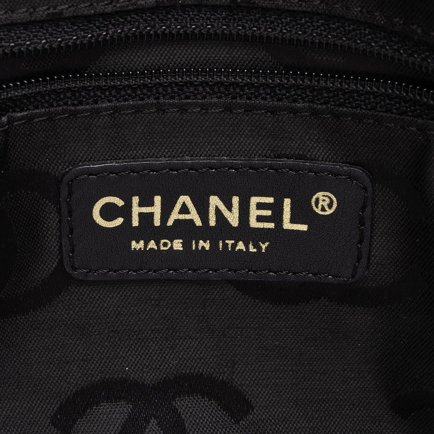 Chanel Calfskin Surpique Satchel (SHF-O6gojx)