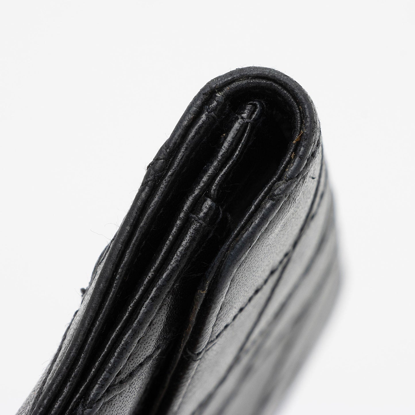 Chanel Calfskin Diamond Wild Stitch Envelope Wallet (SHF-pNxSvK)