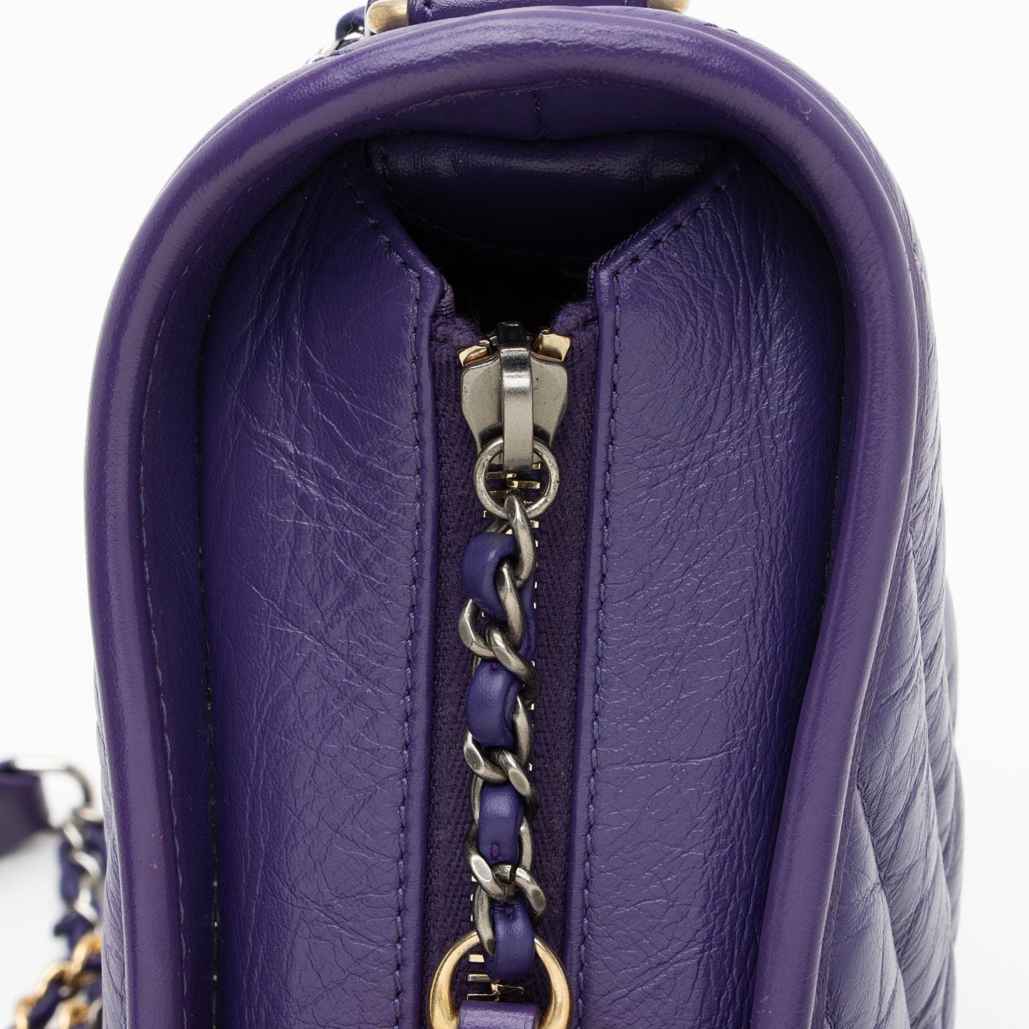 Chanel Chevron Aged Calfskin Gabrielle Small Hobo (SHF-zo17E6)