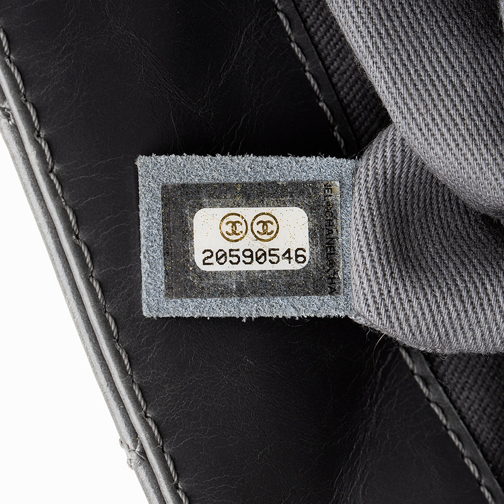 Chanel Glazed Calfskin Accordion Flap Bag (SHF-19847)