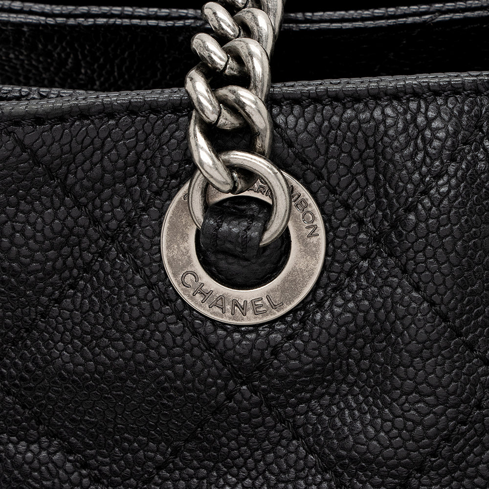 Chanel Grained Calfskin Chain Pocket Small Tote (SHF-16254)