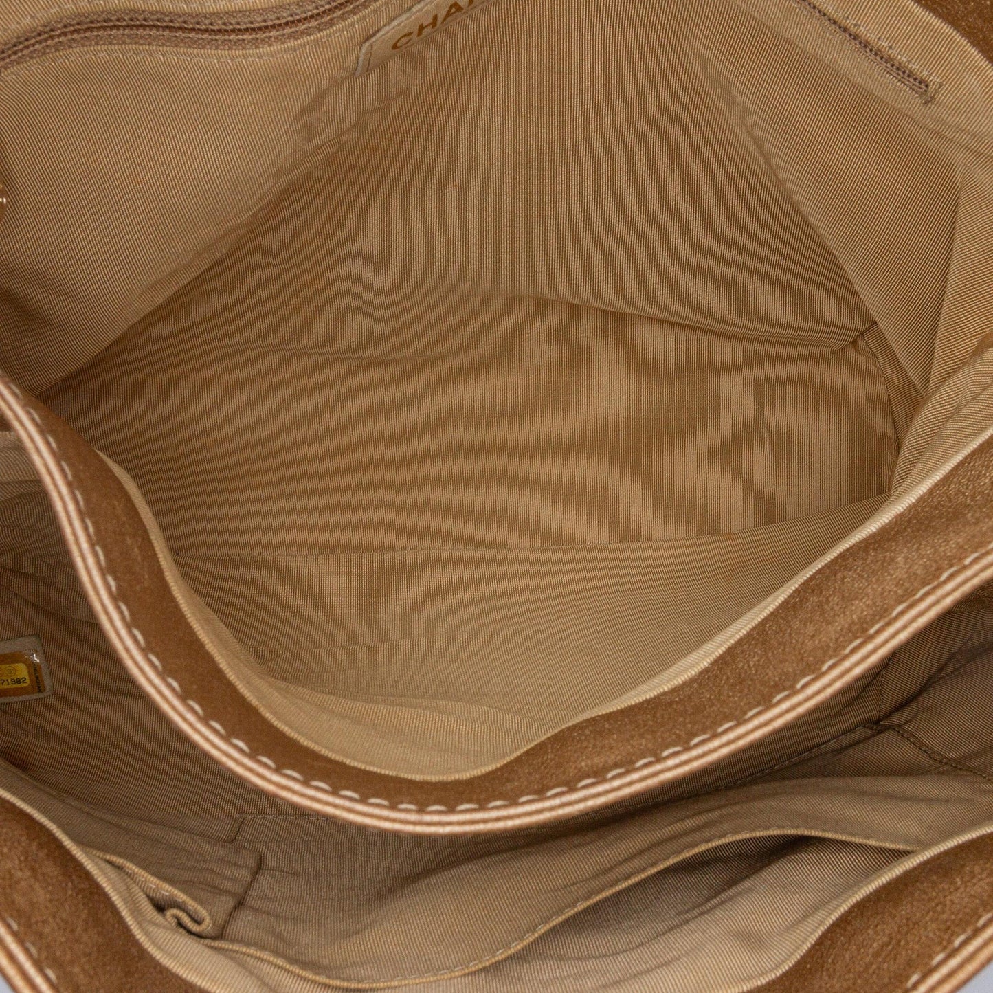 Chanel Grained Metallic Calfskin Trianon Messenger Flap