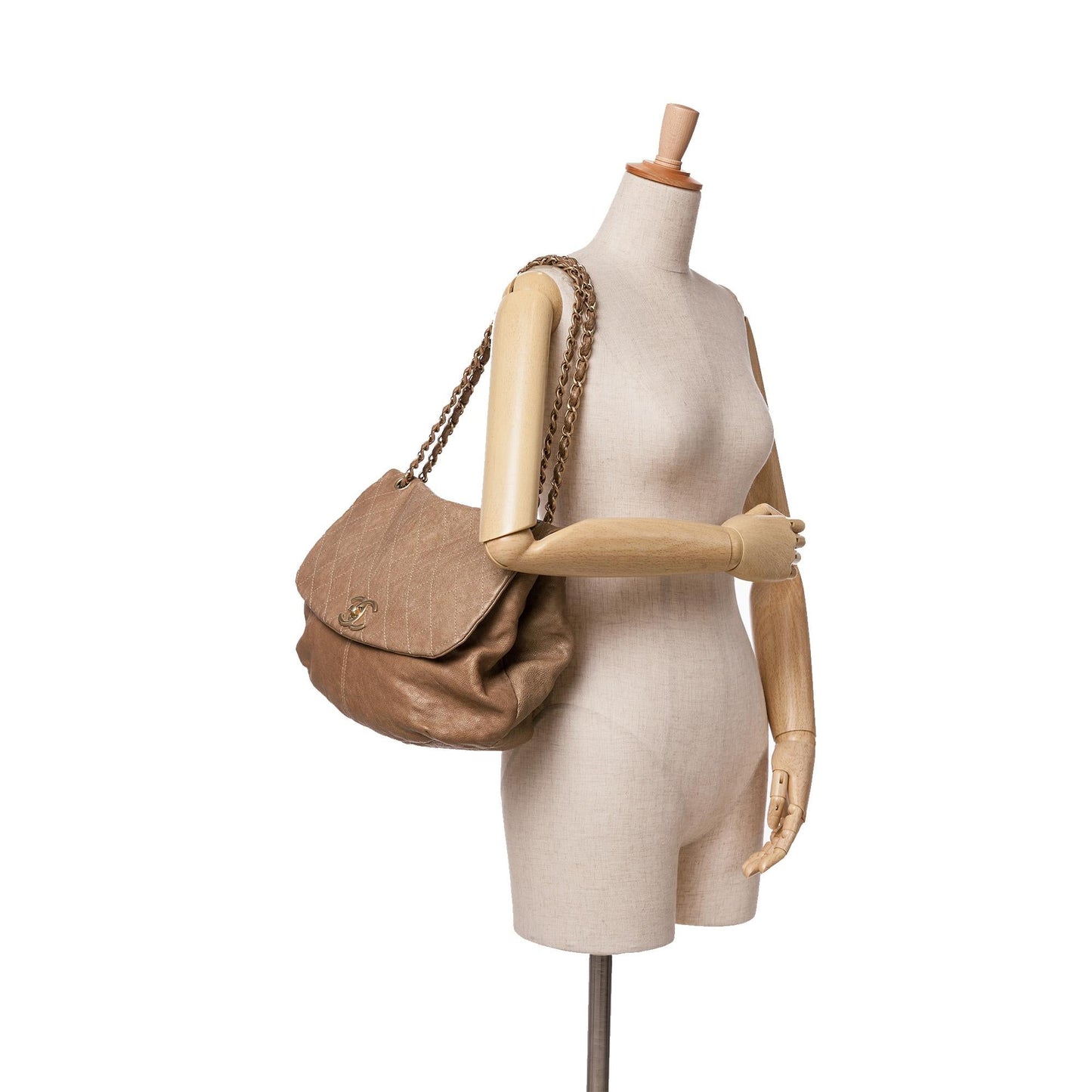 Chanel Grained Metallic Calfskin Trianon Messenger Flap