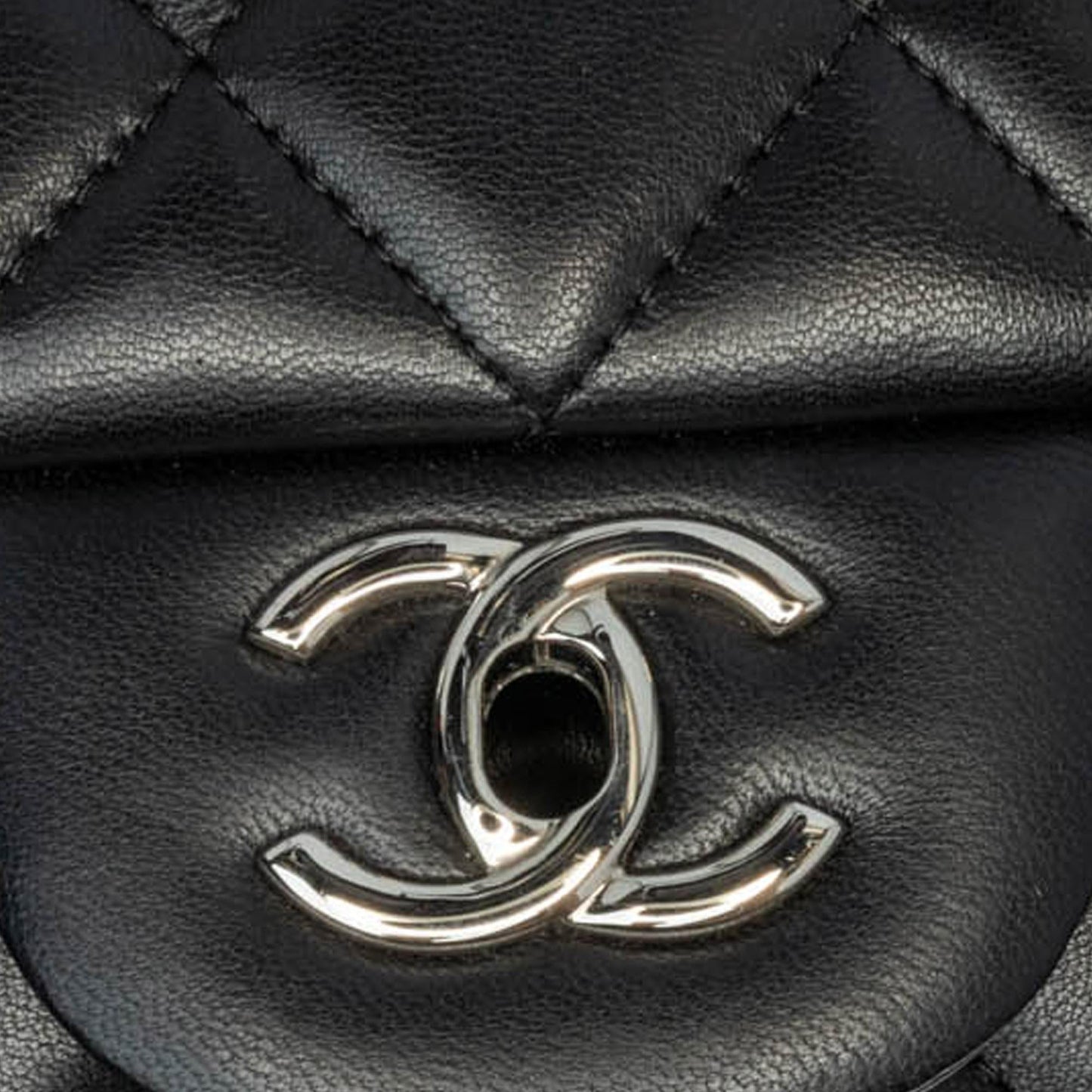 Chanel Jumbo Classic Lambskin Double Flap