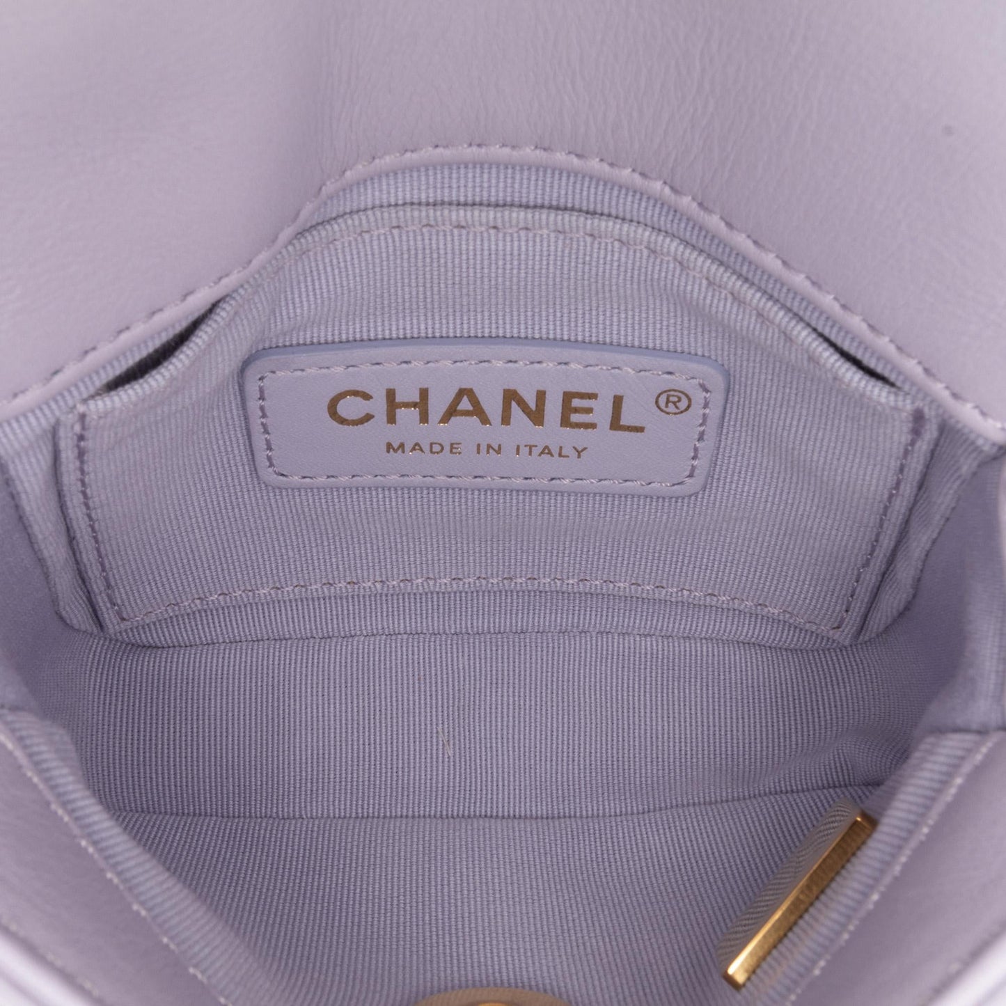 Chanel Mini Quilted Calfskin Framing Chain Flap (SHG-5dGD0i)