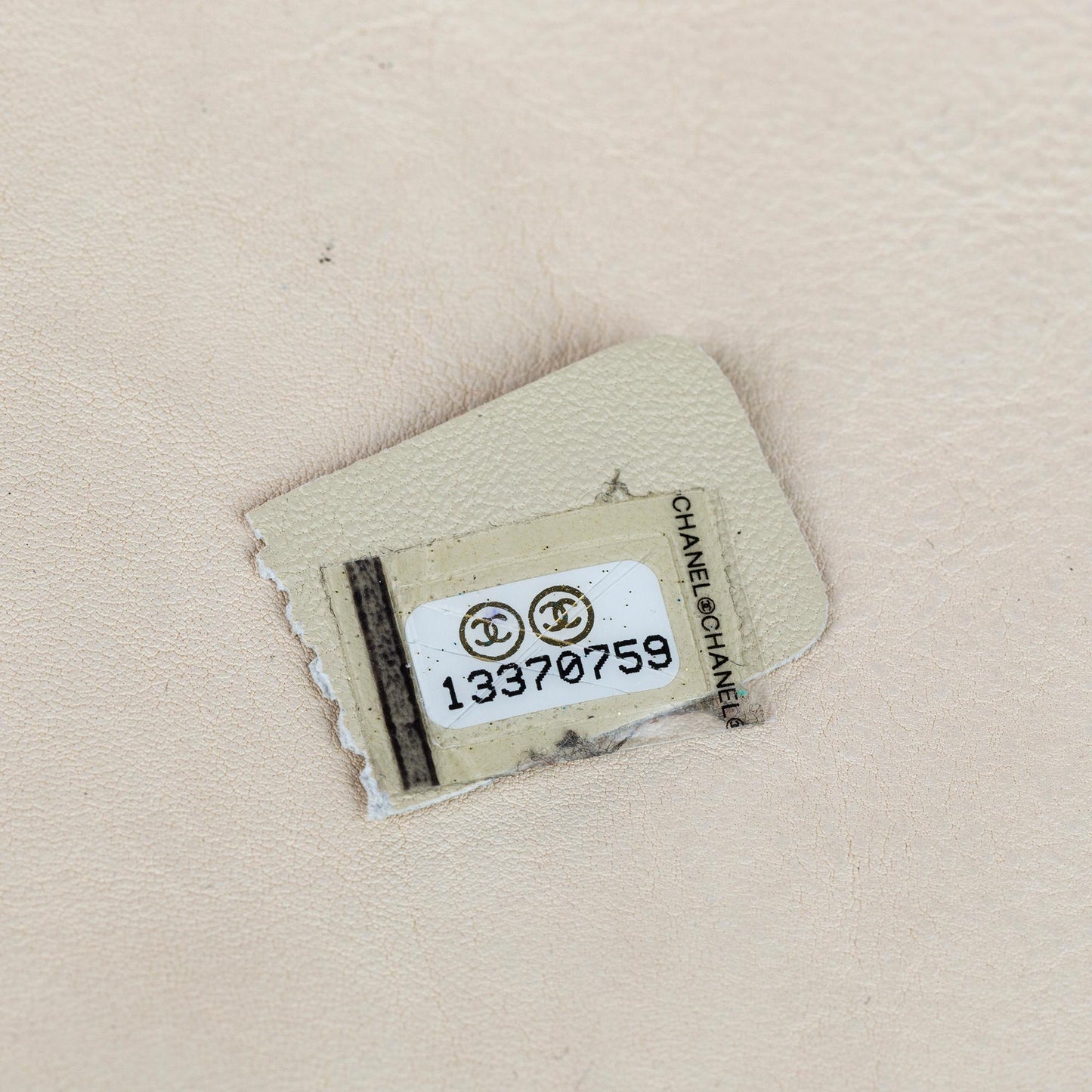 Chanel Natural Beauty Split Pocket