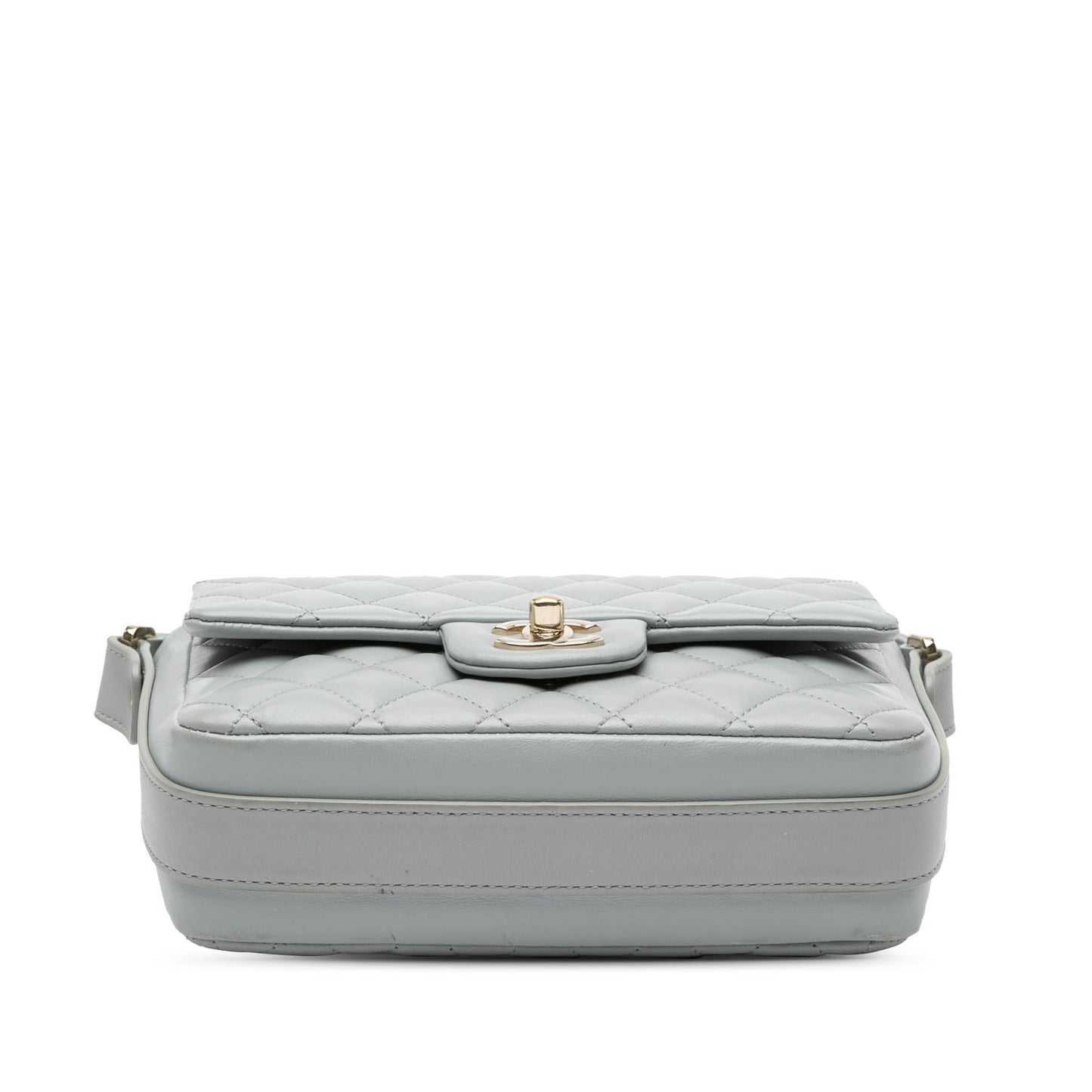 Chanel Quilted Calfskin Bolero de Chanel Flap