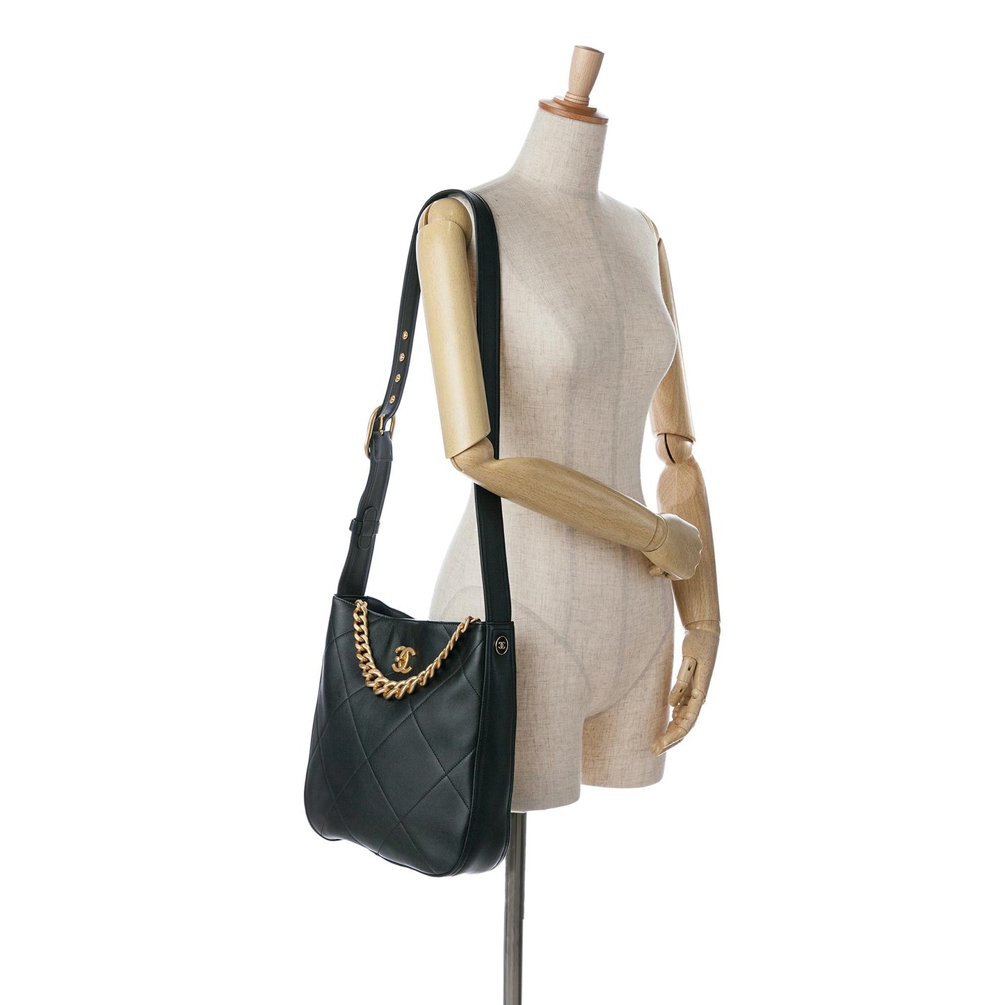 Chanel Quilted Calfskin Easy Mood Hobo (SHG-NA7iAJ)