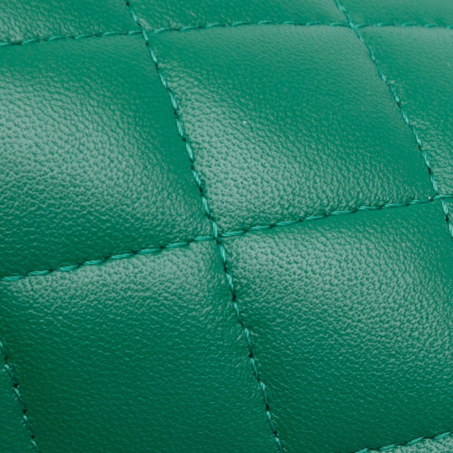 Chanel Quilted Lambskin Afternoon Tea Vanity Case with Chain
