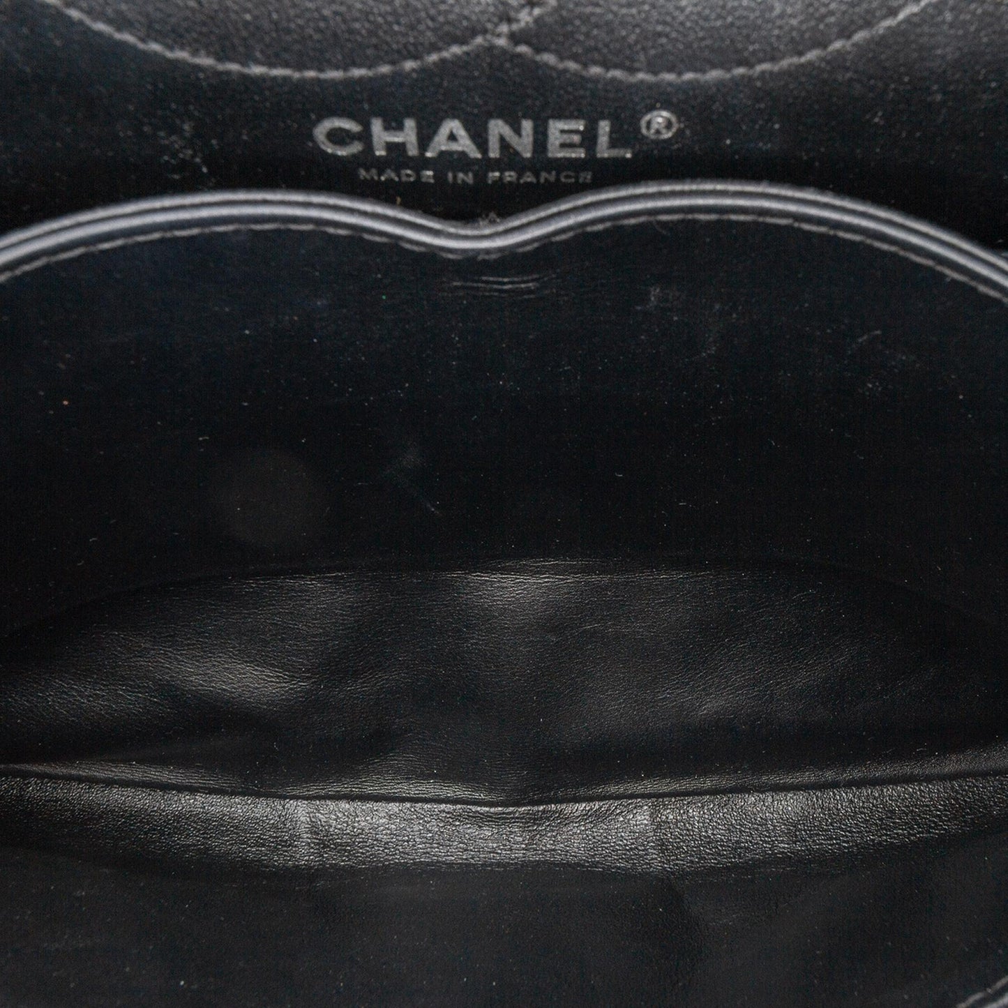 Chanel Quilted Patent Caviar 2.55 Reissue Flap 226