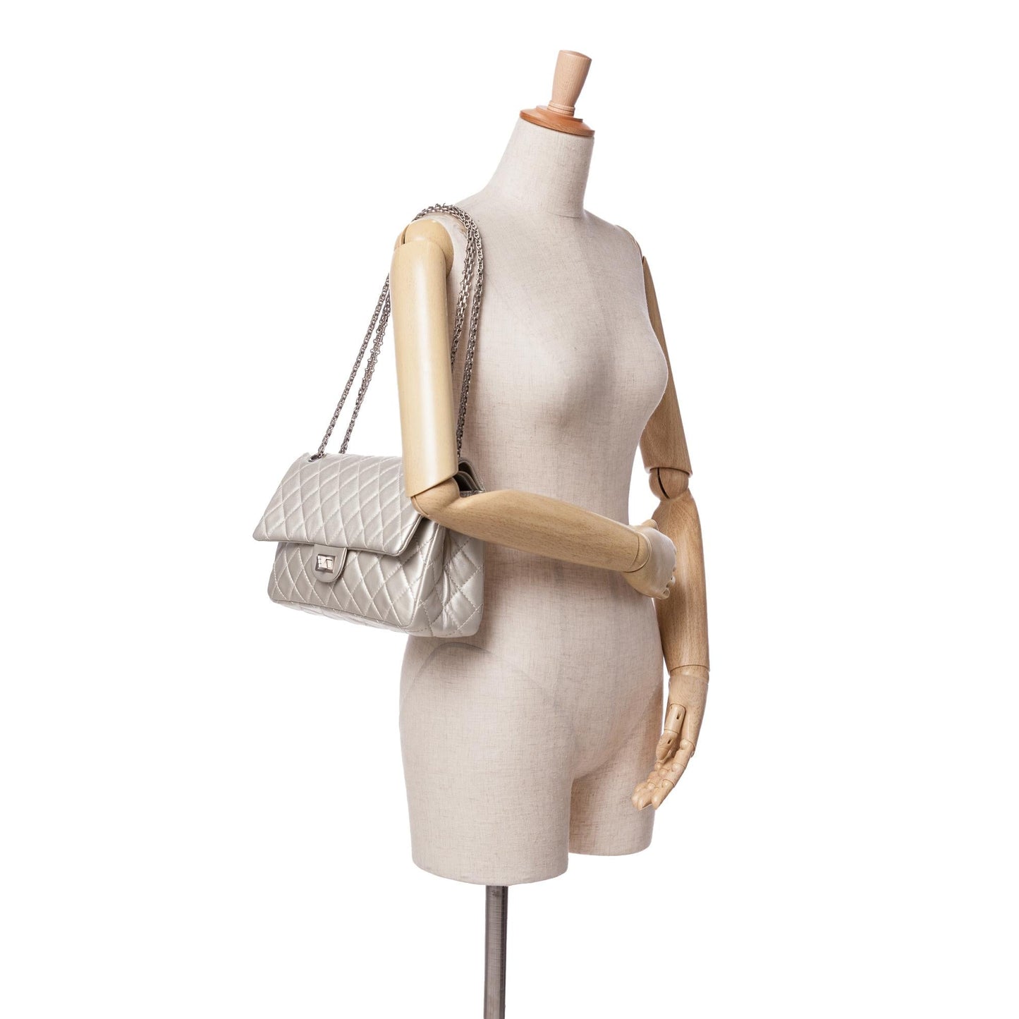 Chanel Reissue 2.55 Aged Calfskin Double Flap 226