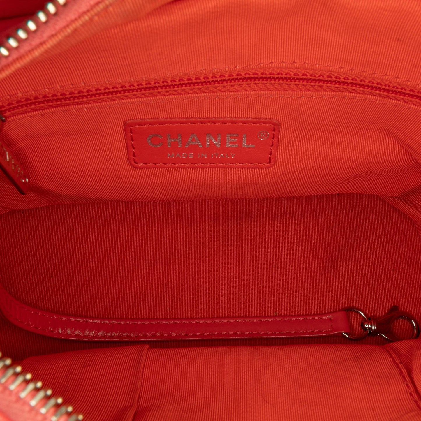 Chanel Small Aged Calfskin Gabrielle Crossbody (SHG-2DHNl4)