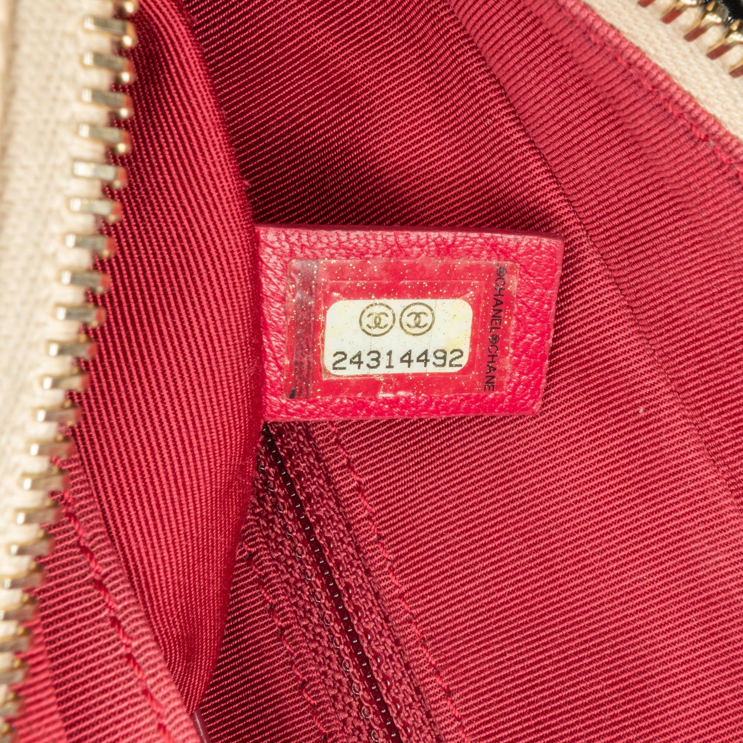 Chanel Small Aged Calfskin Gabrielle Hobo (SHG-v4xOzc)